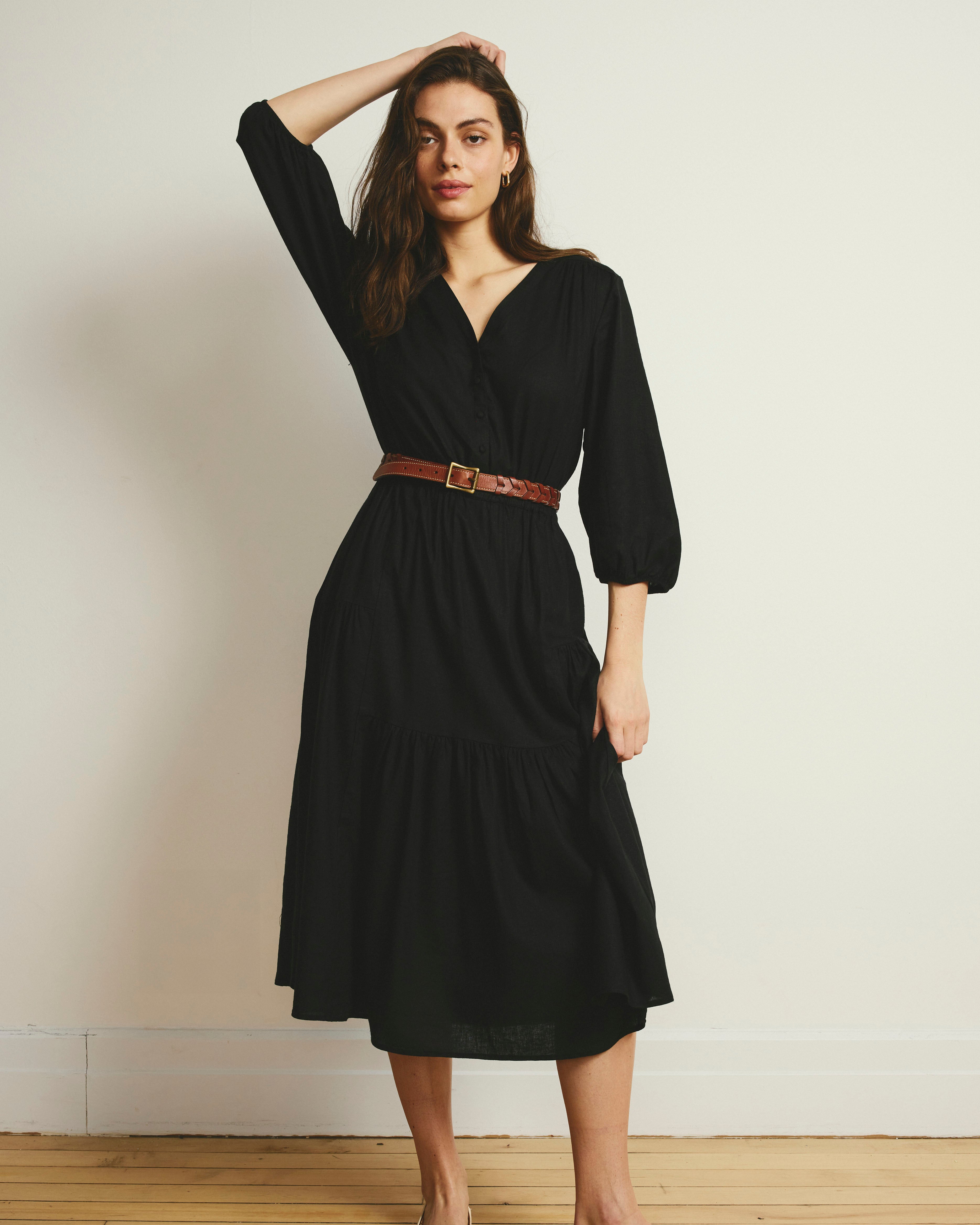 DRESSTERIOR  カットソー、atelier MERCADAL サンダル Toluca Cala Flora Midi Dress
