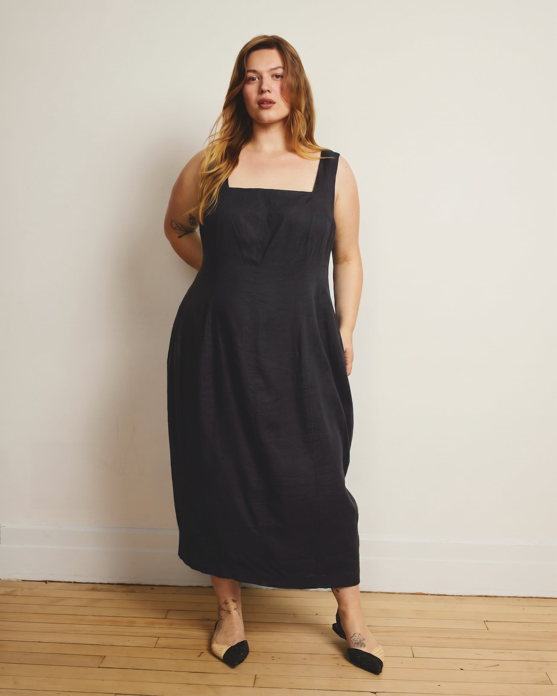 Saulay Square Neck Linen Blend Midi Dress - Black