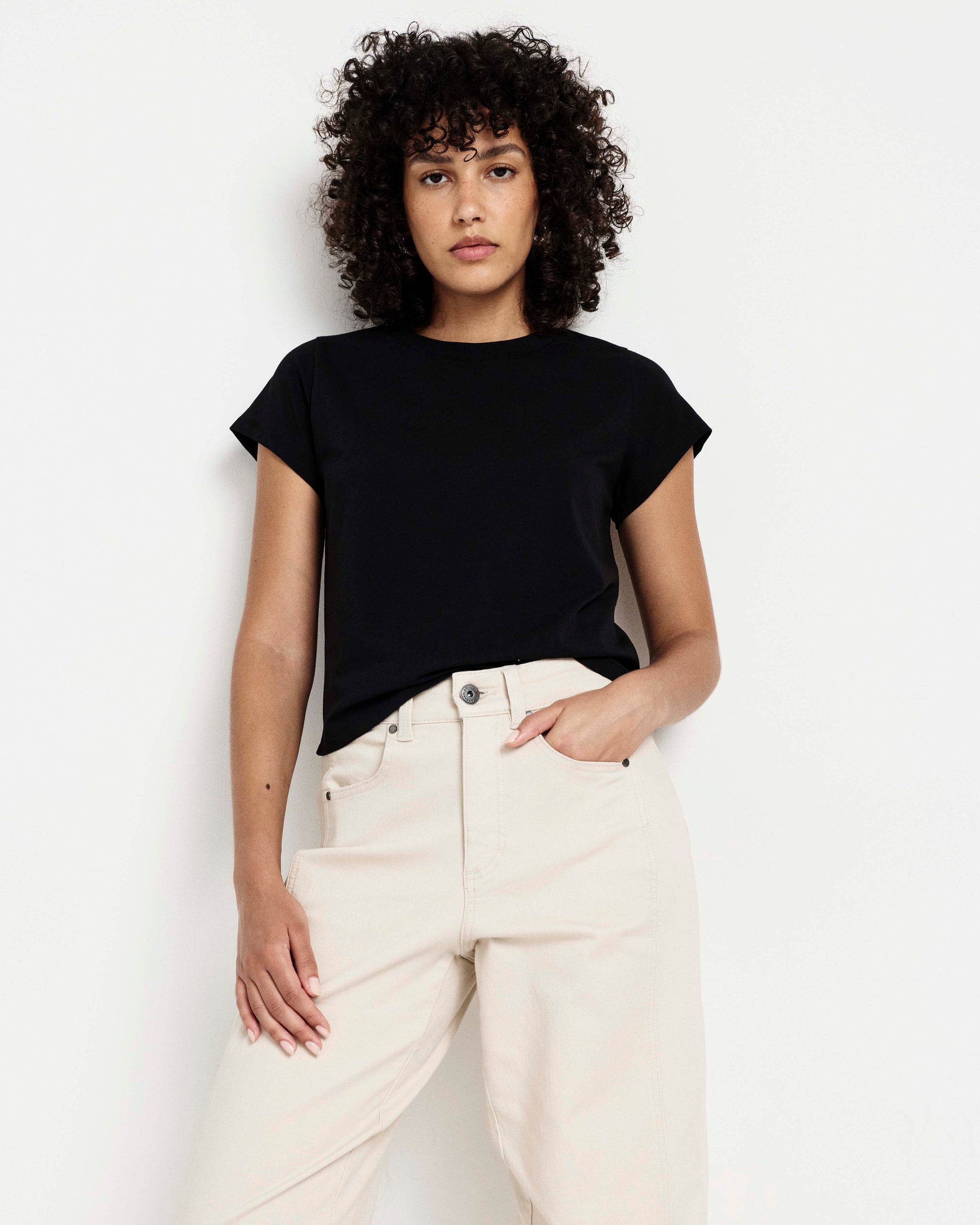 Frenchie Easy Fit Tee - Black | Plus Size & Straight Size Women's Fashion | Universal Standard