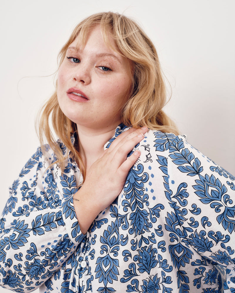 Avalon Linen Blouse - Rococo Beach Print | Plus Size & Straight Size Women's Fashion | Universal Standard