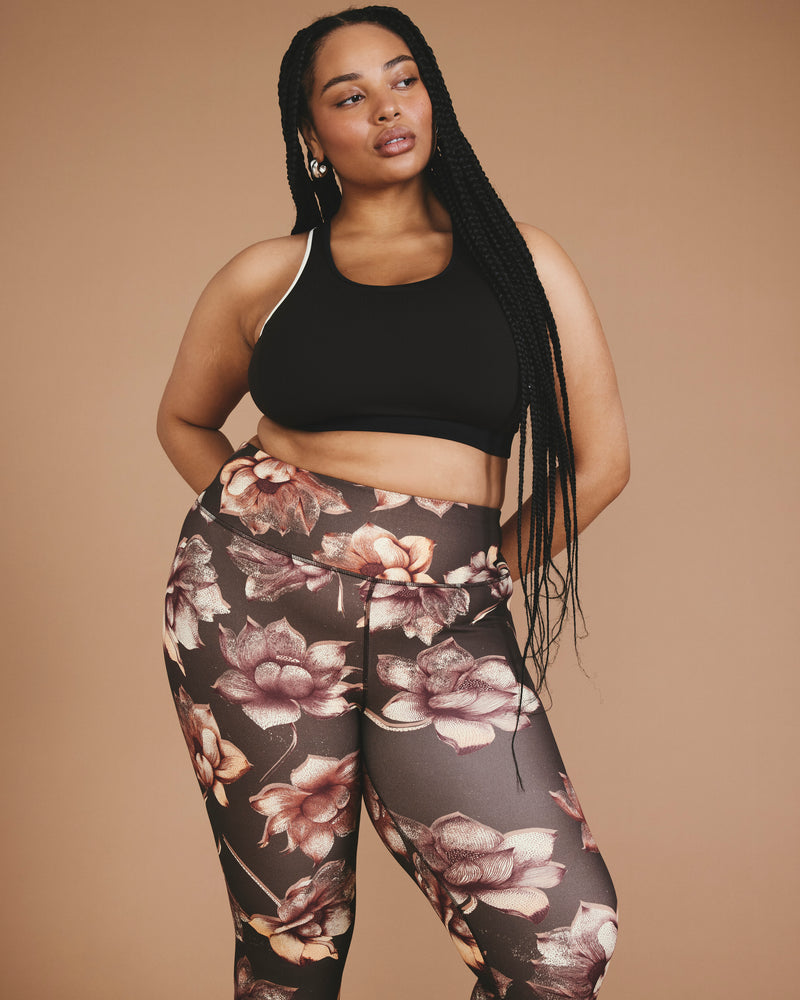 Woman wearing Next-to-Naked Cropped Legging - Lotus Print from Universal Standard