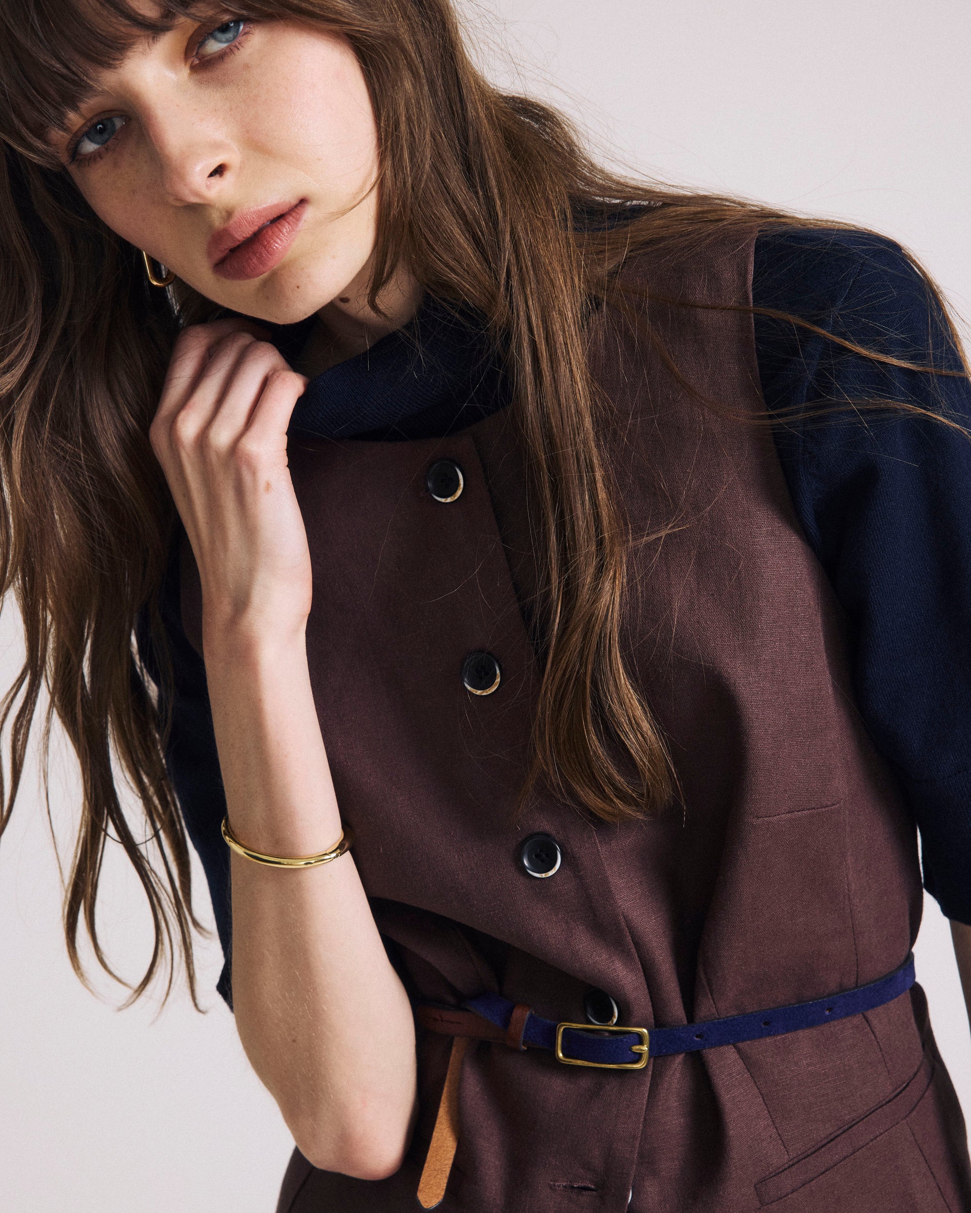 Woman wearing Tamsin Stretch Linen Vest - Sophisticated Brown from Universal Standard