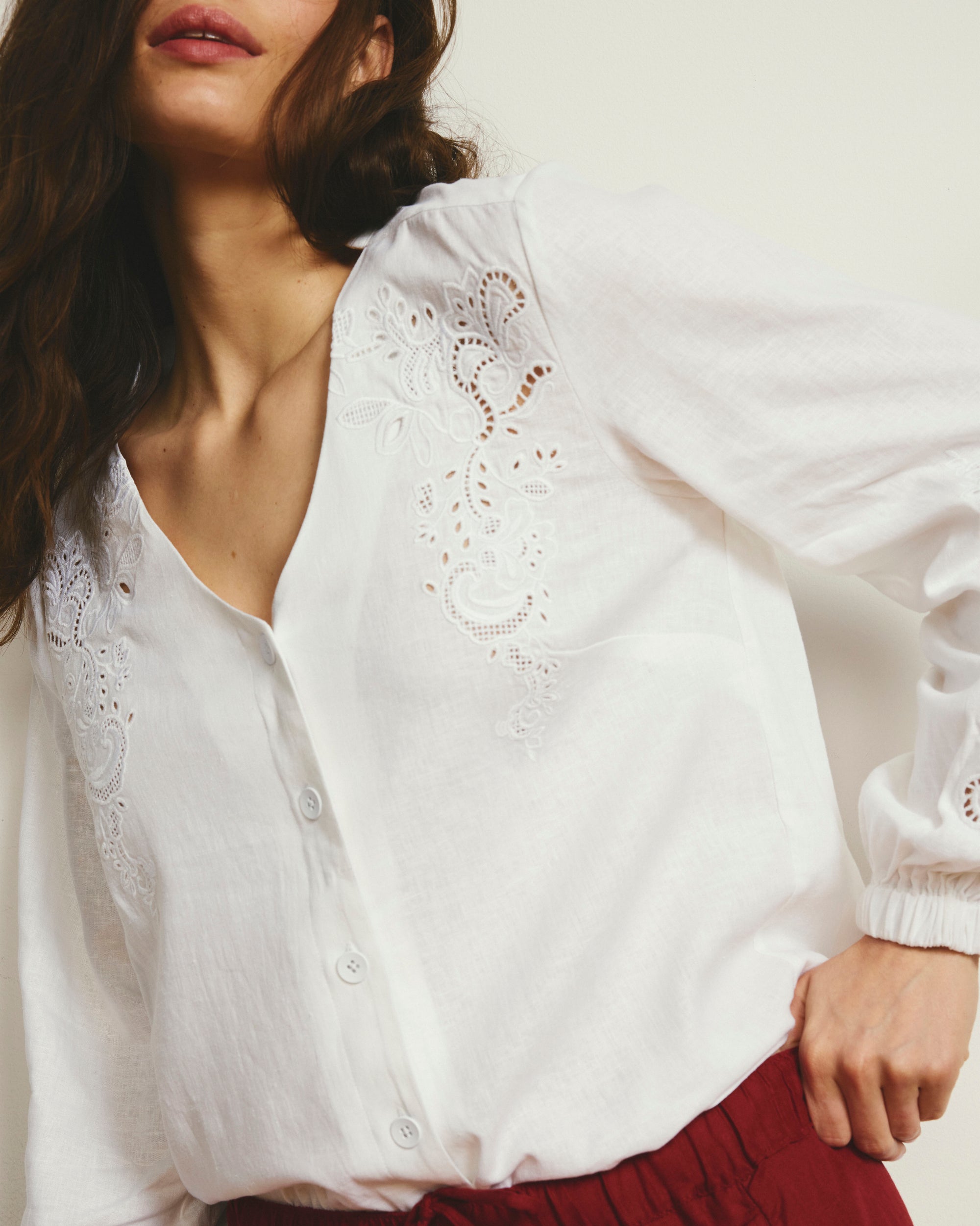 Frances Embroidered Linen Blouse - White | Plus Size & Straight Size Women's Fashion | Universal Standard