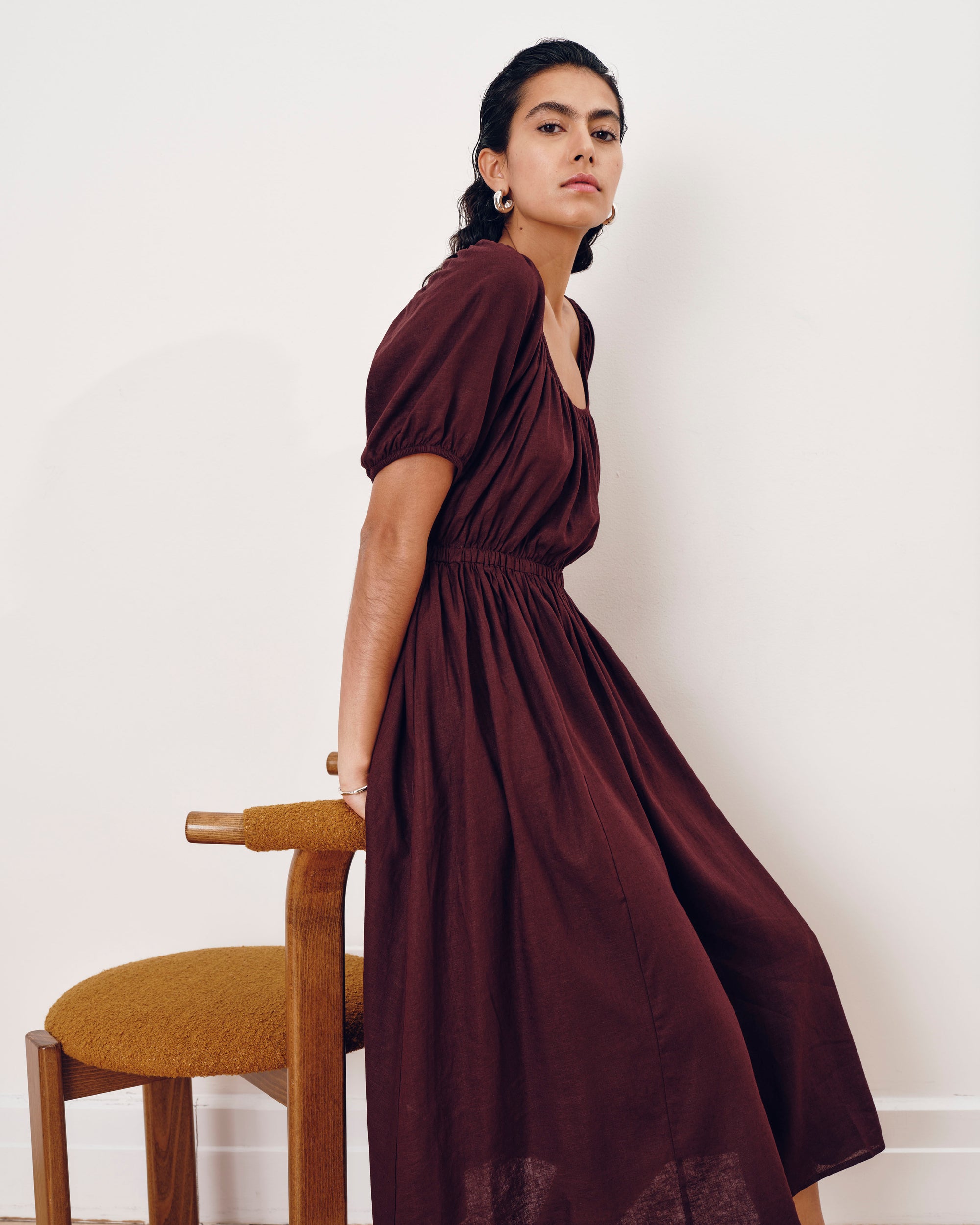 linen blend dress Octavia Dress-Embroidered Chambray style dress is made from our breathable stretch linen blend and designed to skim lightly over your body with a light Linen-Blend One-Shoulder Column Dress |