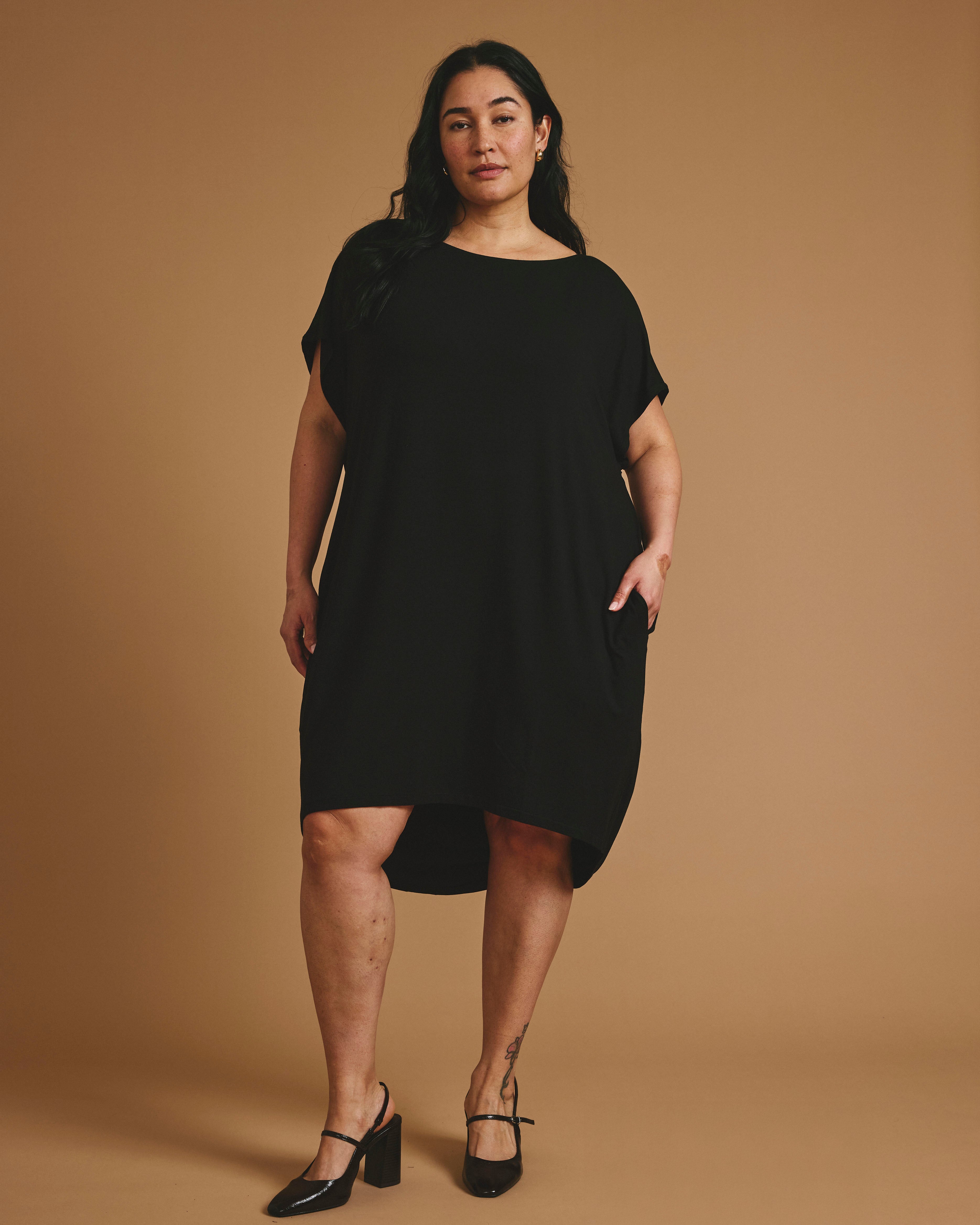 Helen Liquid Jersey Shift Dress - Black – Universal Standard
