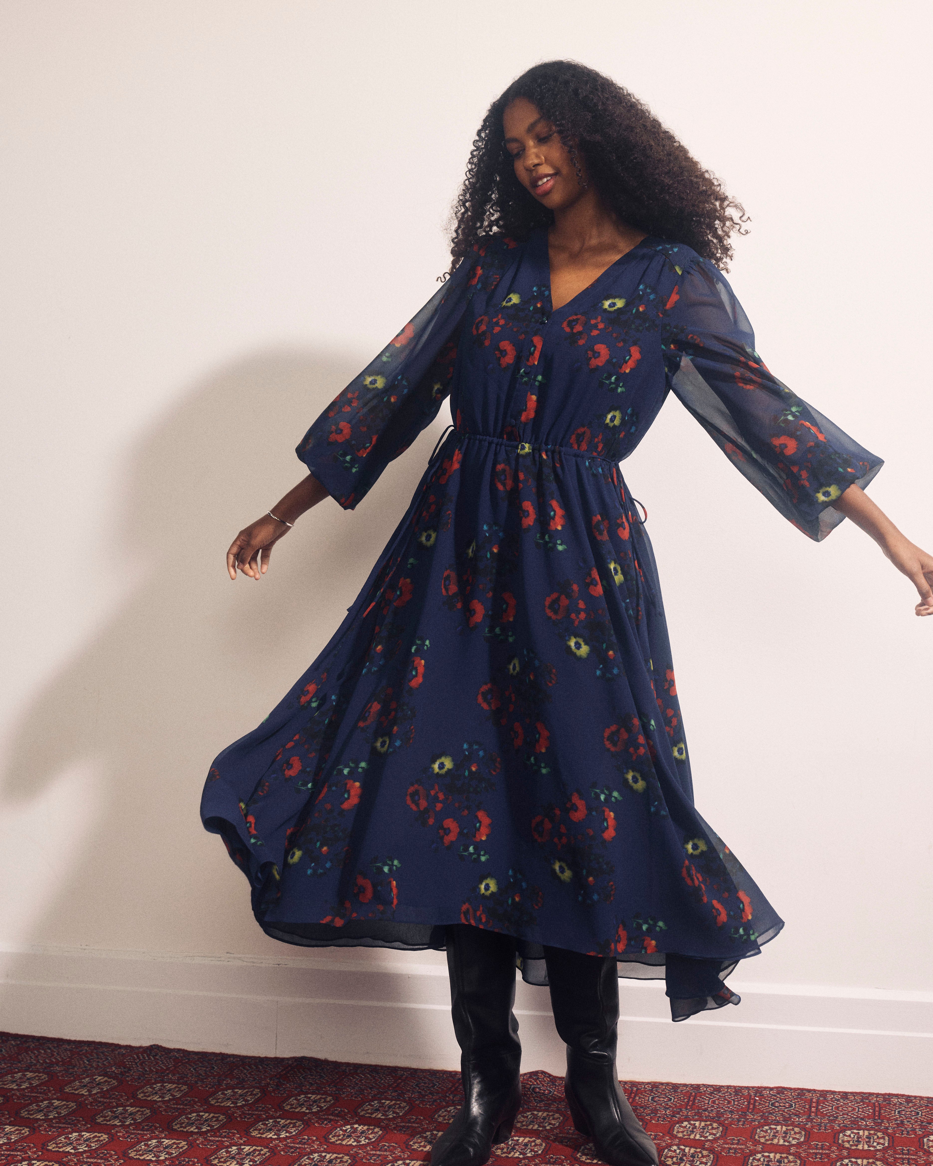 Karina V-Neck Chiffon Dress - After Dark Print