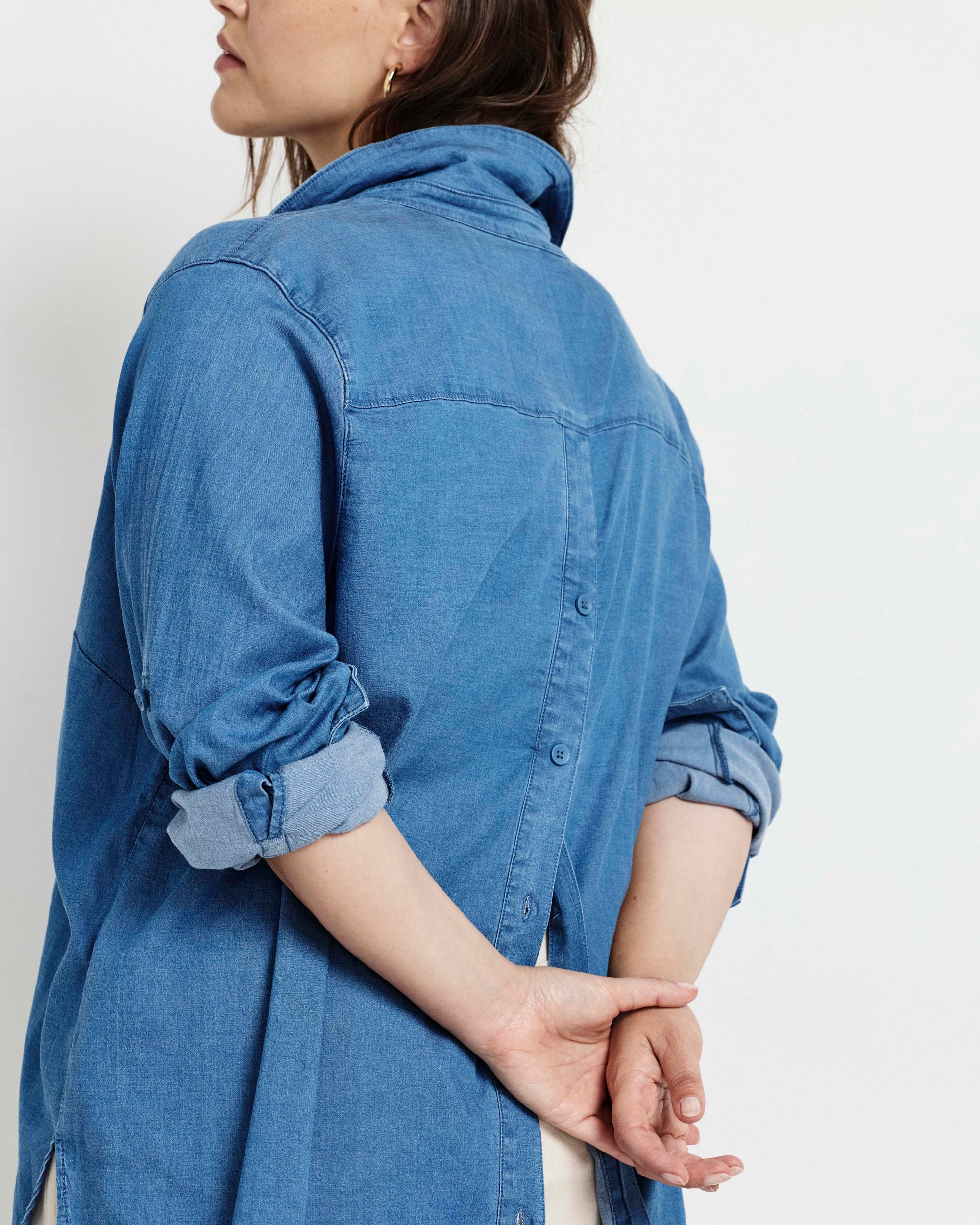 Button Back Tencel Chambray Shirt - Cove Blue | Plus Size & Straight Size Women's Fashion | Universal Standard