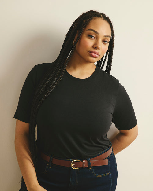 Maia Stovepipe Sleeve Tee - Black | Plus Size & Straight Size Women's Fashion | Universal Standard