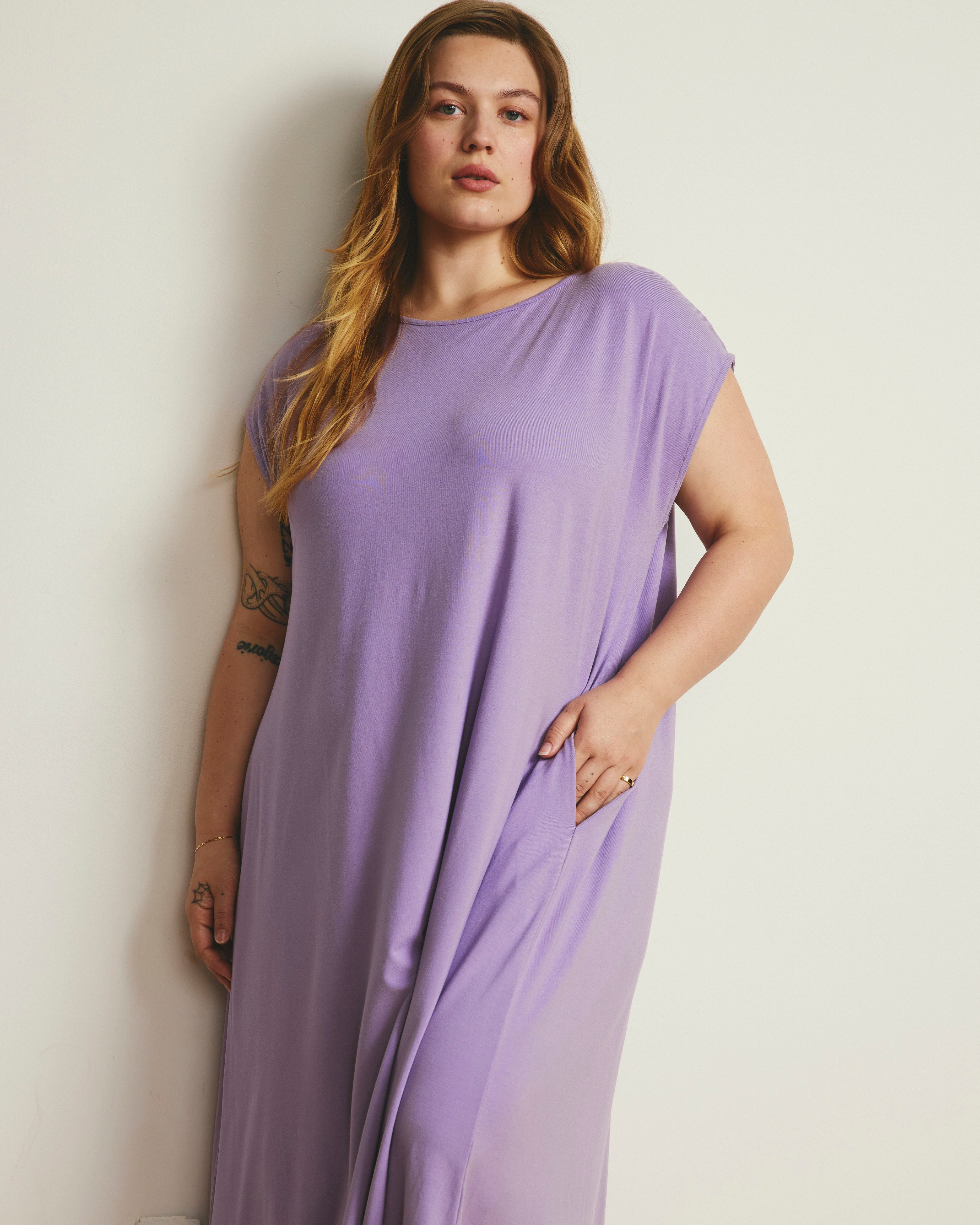 Capri Divine Jersey Flared Dress - Spring Iris – Universal Standard
