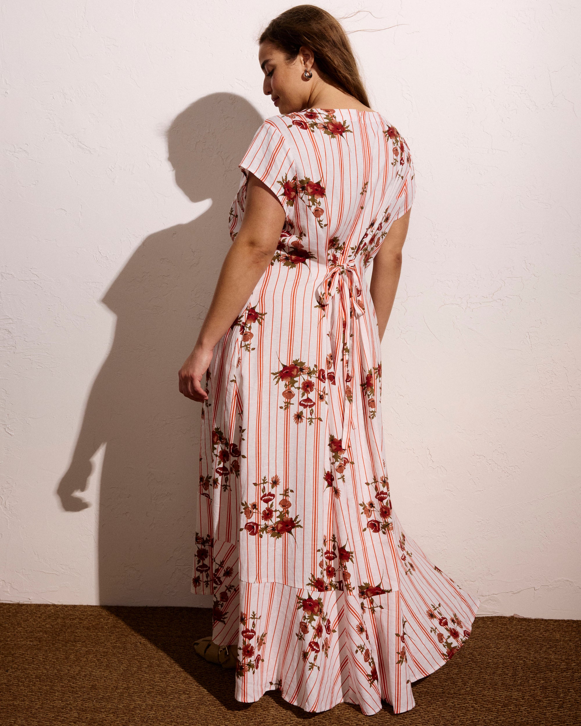 Sunset Linen Flounce Dress - Wild Flower Bouquet Print on Stripes | Plus Size & Straight Size Women's Fashion | Universal Standard