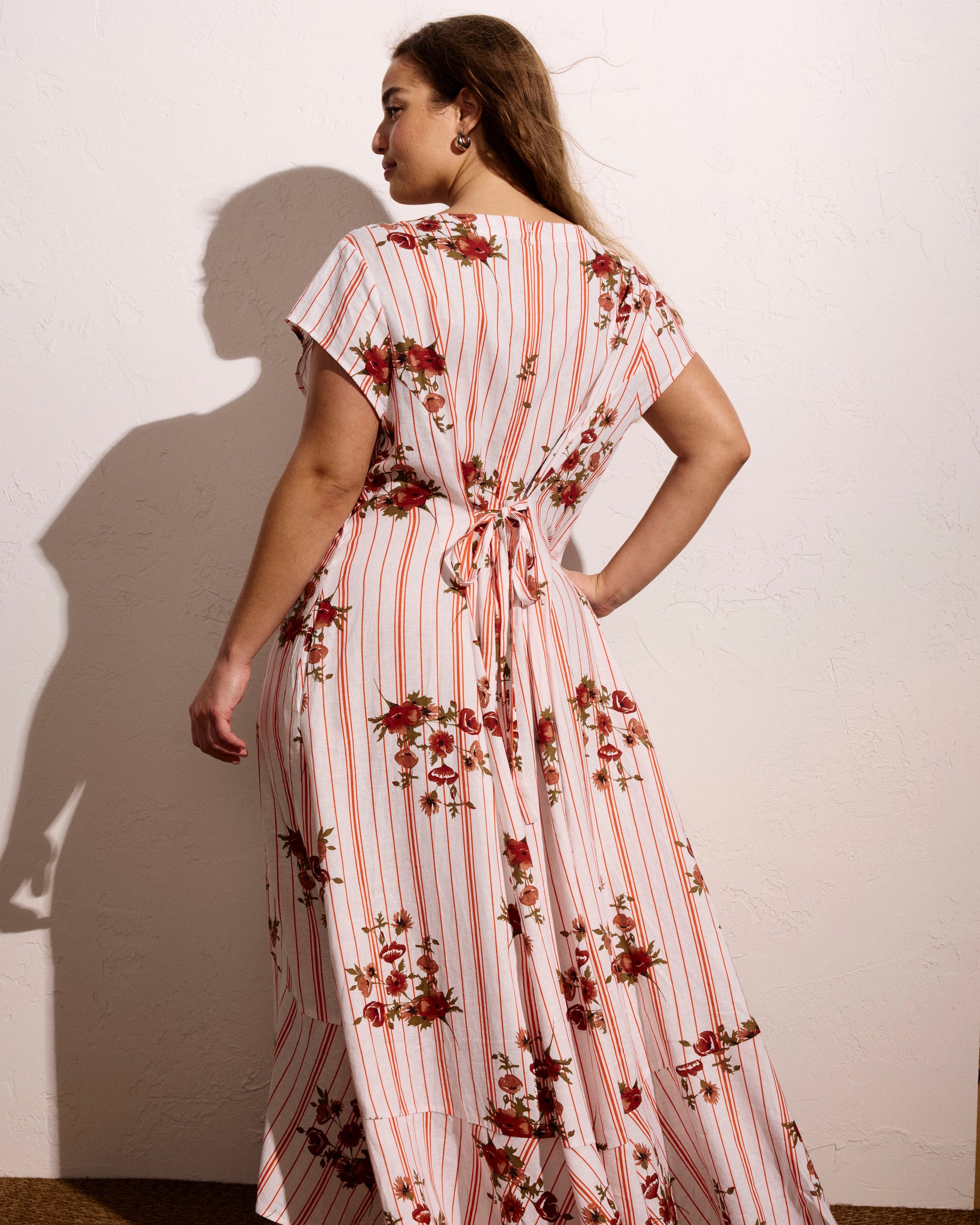 Sunset Linen Flounce Dress - Wild Flower Bouquet Print on Stripes | Plus Size & Straight Size Women's Fashion | Universal Standard