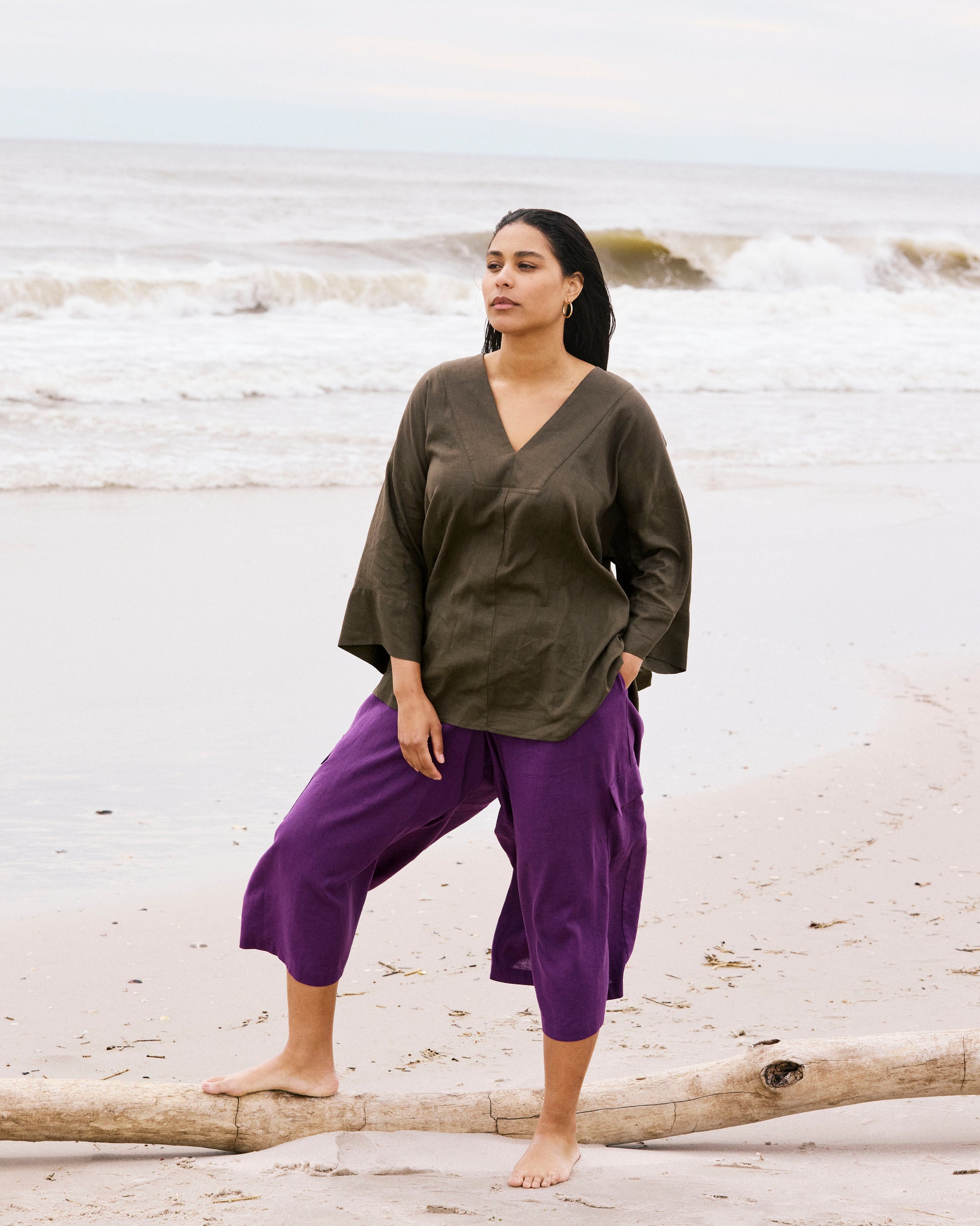 Elio V-Neck Linen Blend Top - Camo | Plus Size & Straight Size Women's Fashion | Universal Standard