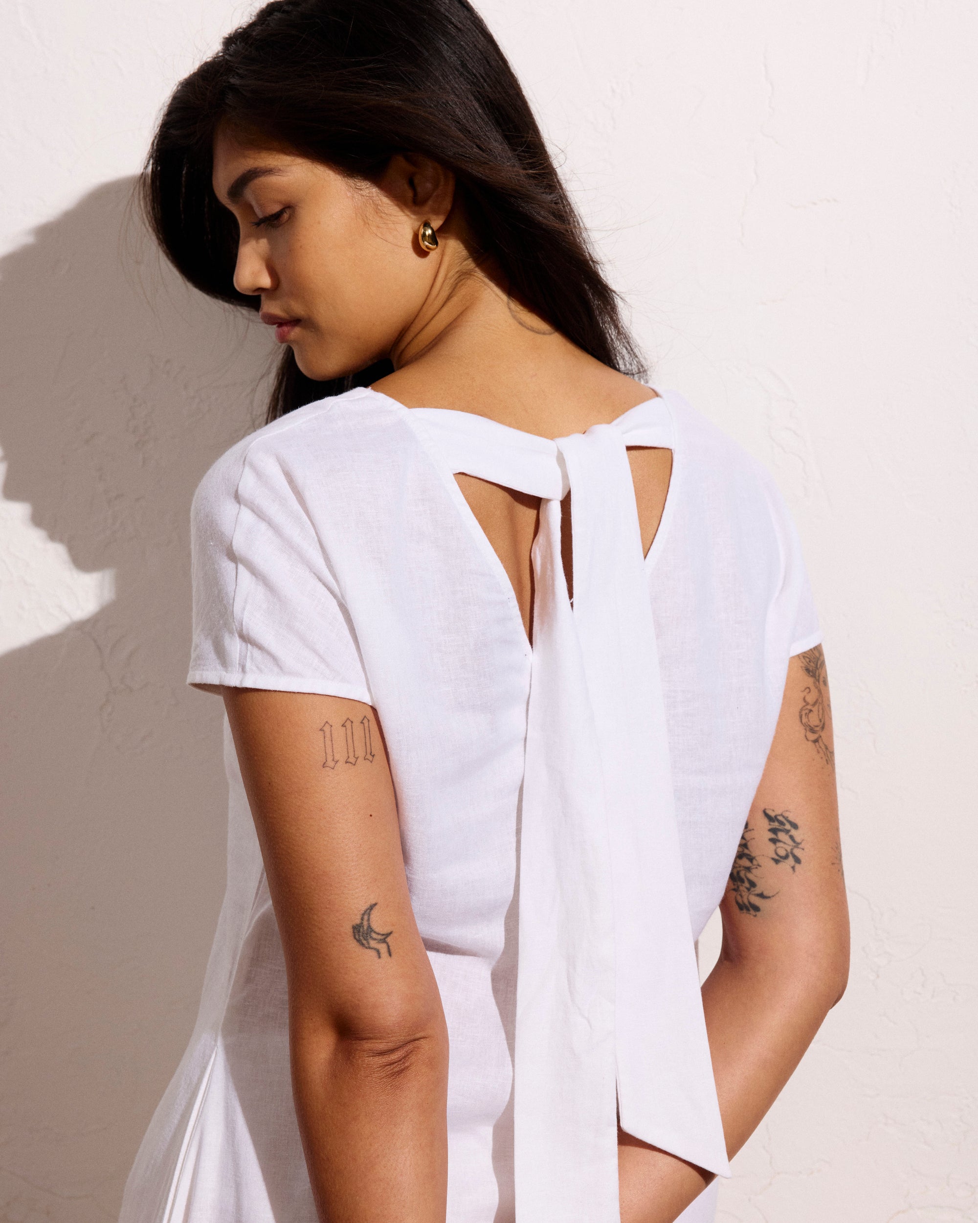 Louvre Bow Back Linen Dress - Bright White | Plus Size & Straight Size Women's Fashion | Universal Standard