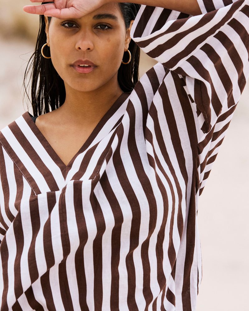 Elio V-Neck Linen Top - Peppercorn Stripe | Plus Size & Straight Size Women's Fashion | Universal Standard