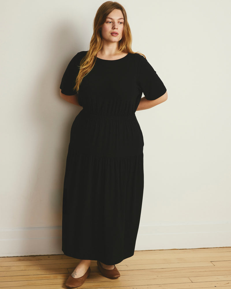 Thea Divine Jersey Midi Dress - Black | Plus Size & Straight Size Women's Fashion | Universal Standard