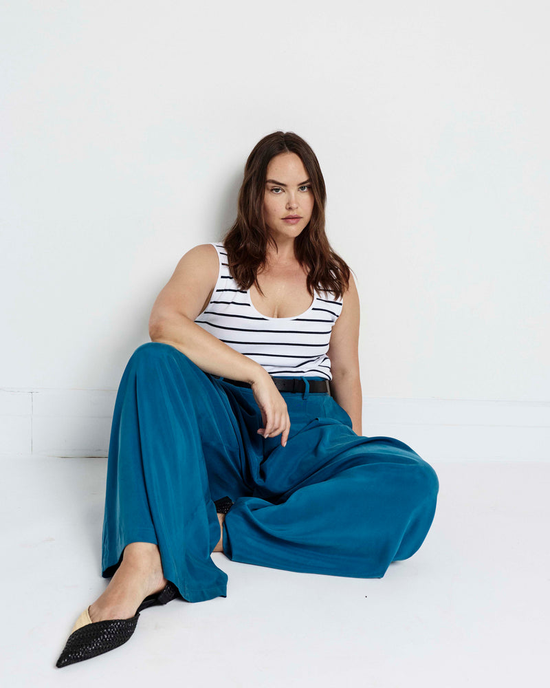 Palais Cooling Cupro Wide Leg Pant - Blue Beetle | Plus Size & Straight Size Women's Fashion | Universal Standard