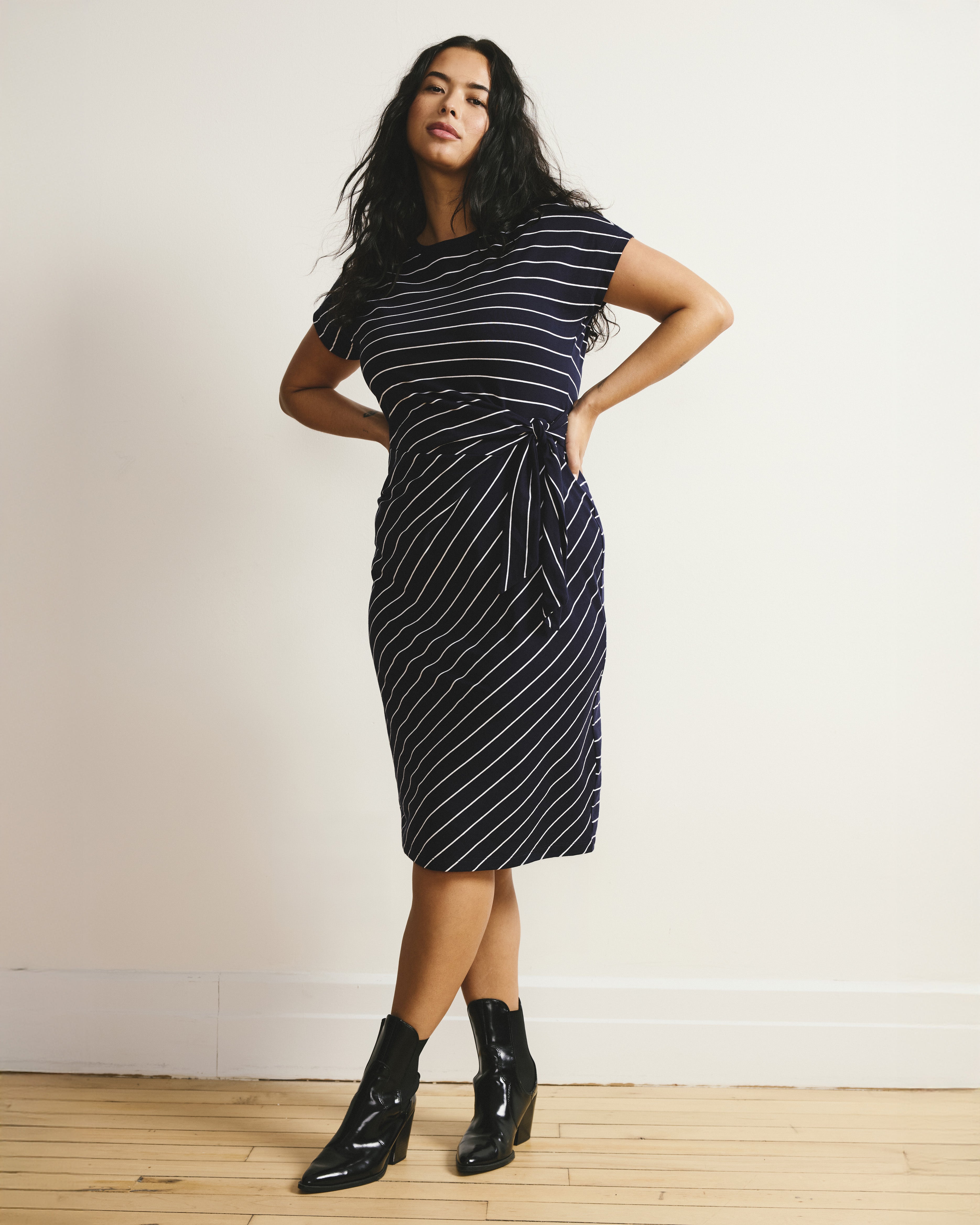 Crescent Breton Stripe Knot Dress - Navy Pinstripe – Universal