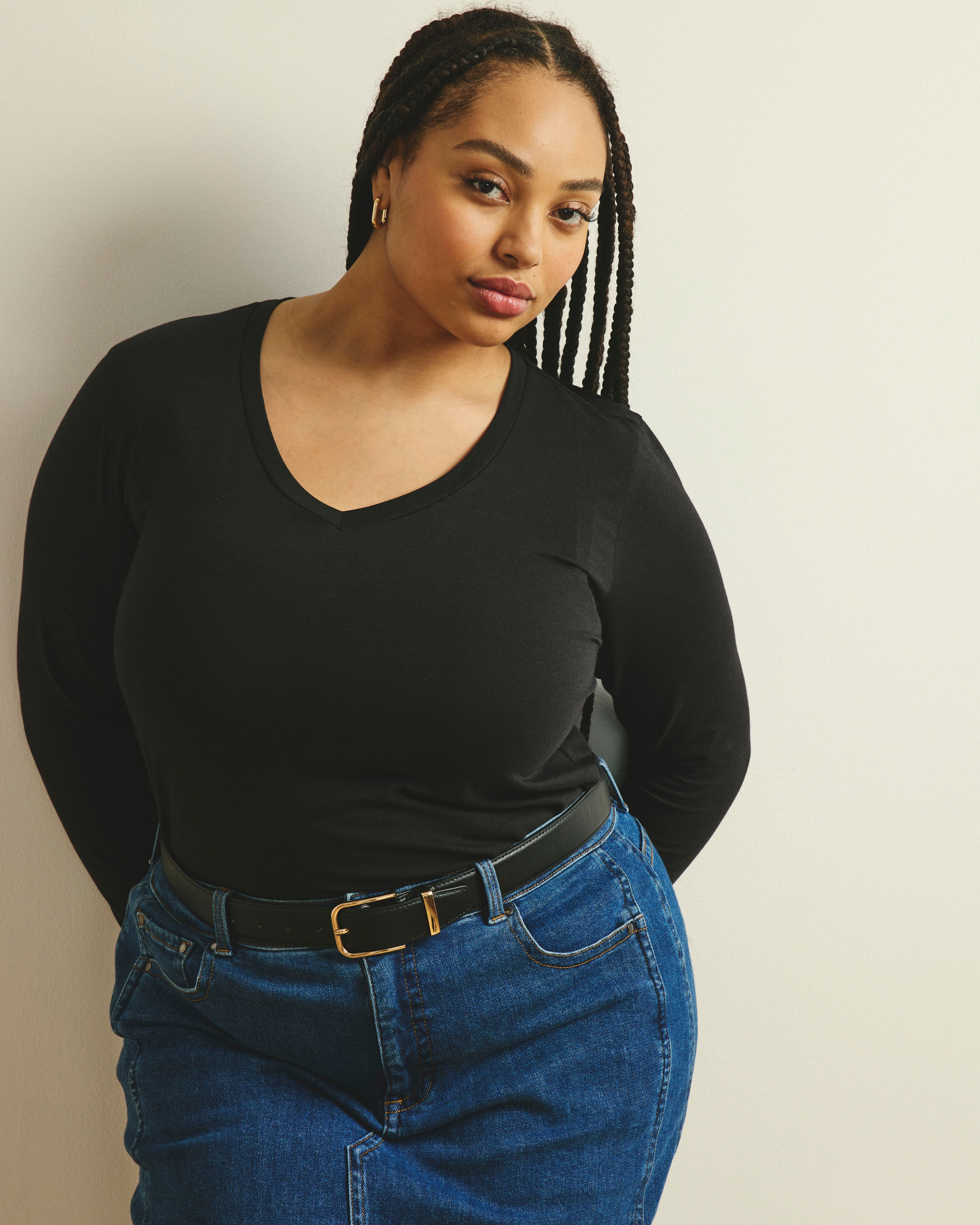 Long Sleeve V Rex - Black – Universal Standard