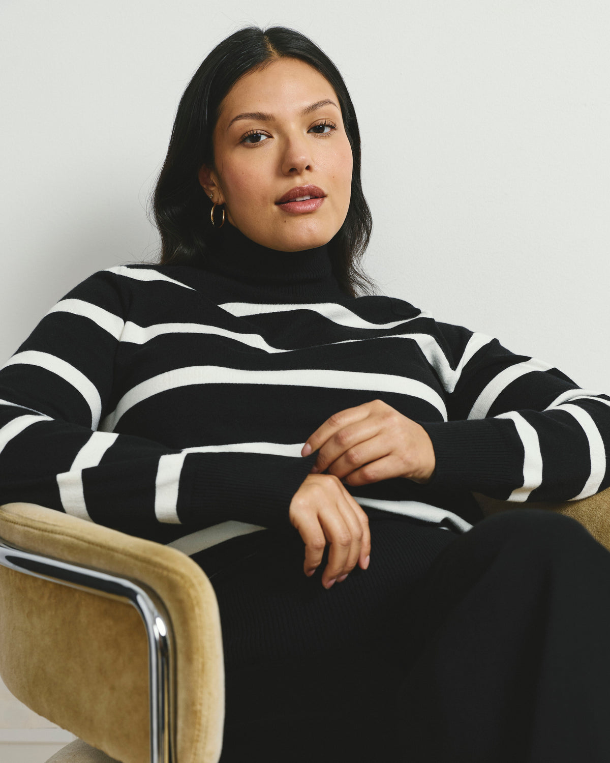 Renee Savvy Fine Knit Raglan Turtleneck - Black/White Stripes