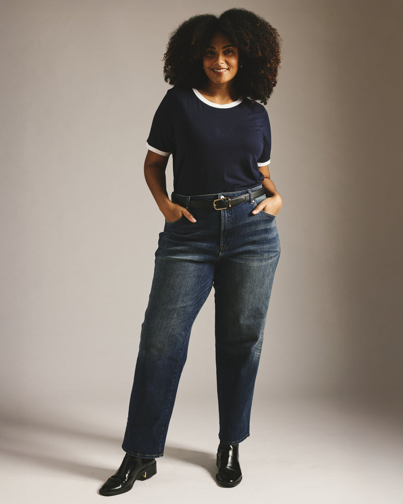 Donna High Rise Curve Straight Leg Jeans 32 Inch - Field of Dreams Indigo
