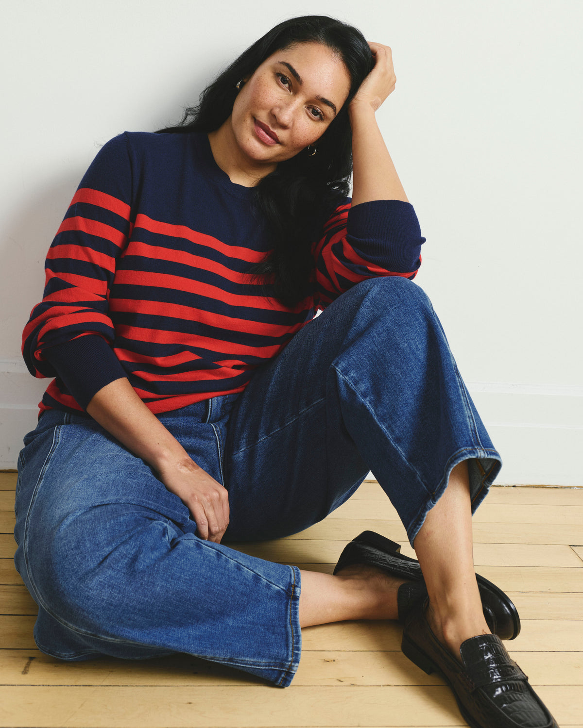 Savvy Fine Knit Crew Sweater - Navy/Red Stripes