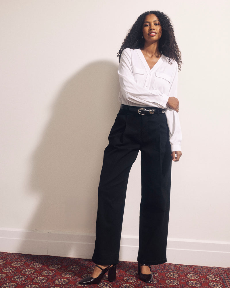 Esperanza Easy Straight Leg Jeans - Jet Black | Plus Size & Straight Size Women's Fashion | Universal Standard