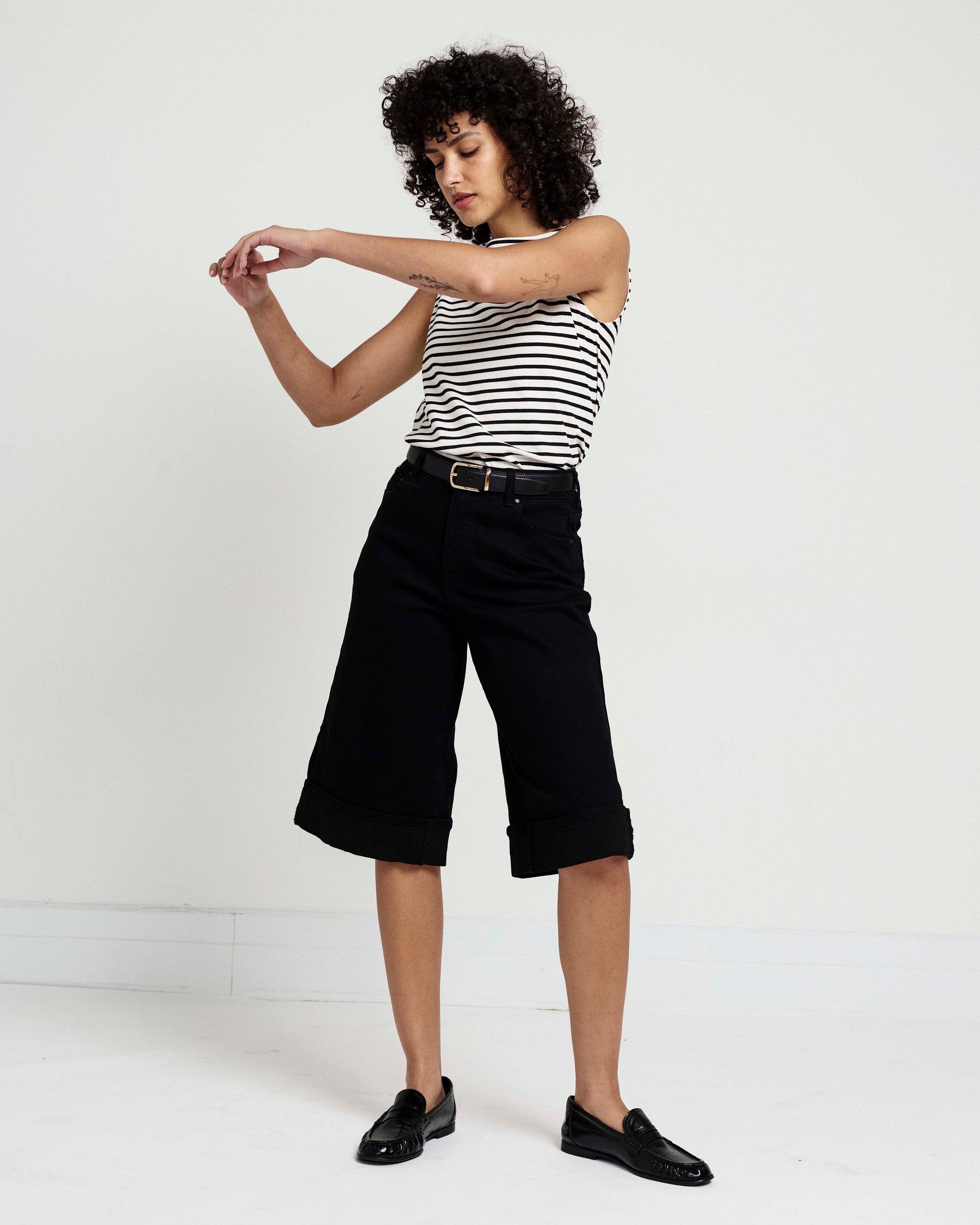 Briony Below the Knee Denim Shorts - Jet Black | Plus Size & Straight Size Women's Fashion | Universal Standard