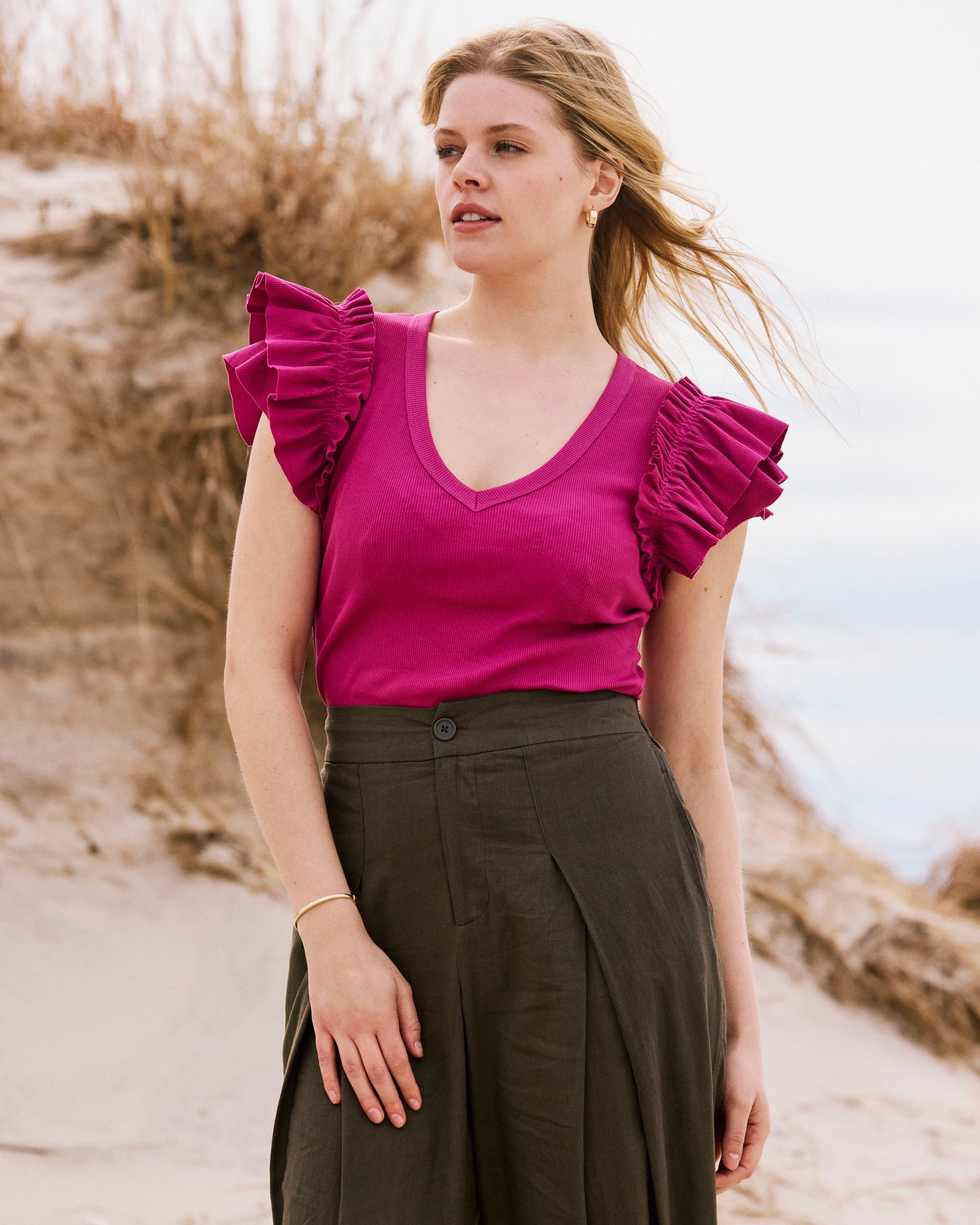 Magnolia Ribbed Top - Hyper Pink | Plus Size & Straight Size Women's Fashion | Universal Standard