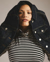 Close Fit Turtleneck - Black/White Stripe
