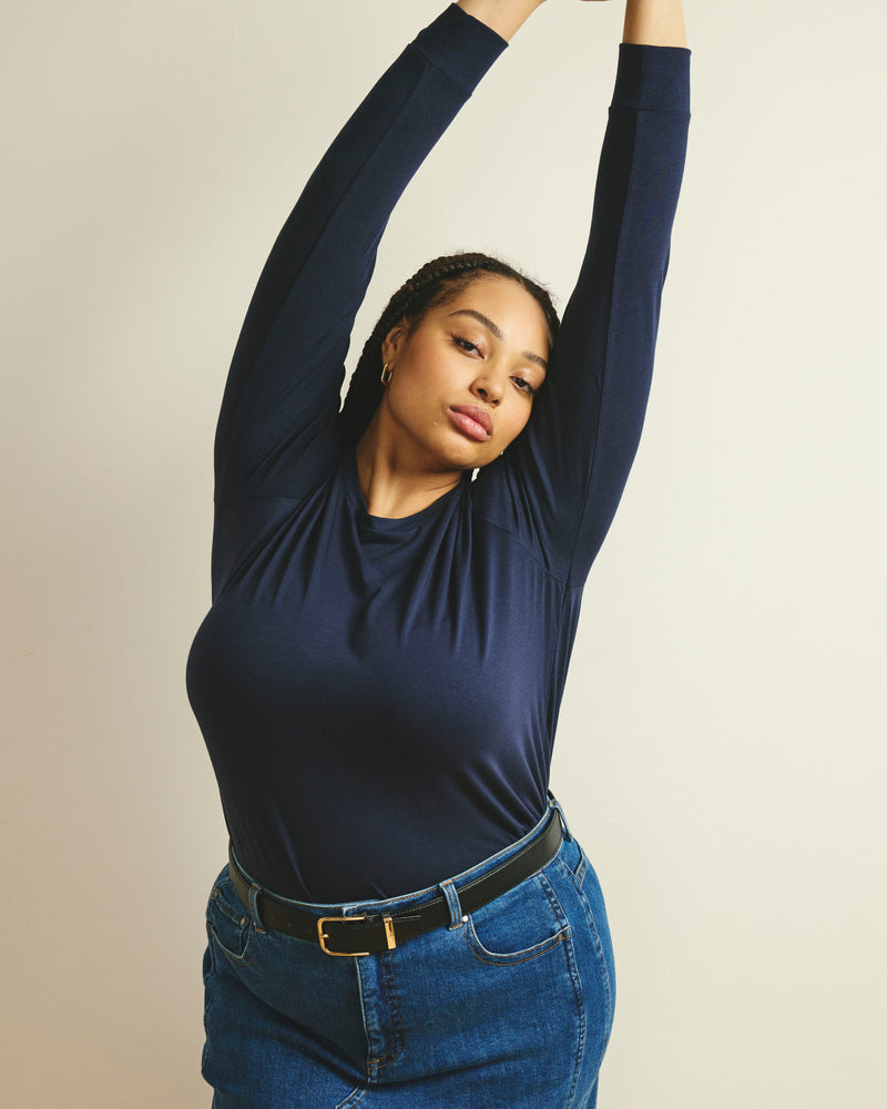 Long Sleeve Tee Rex - Midnight | Plus Size & Straight Size Women's Fashion | Universal Standard