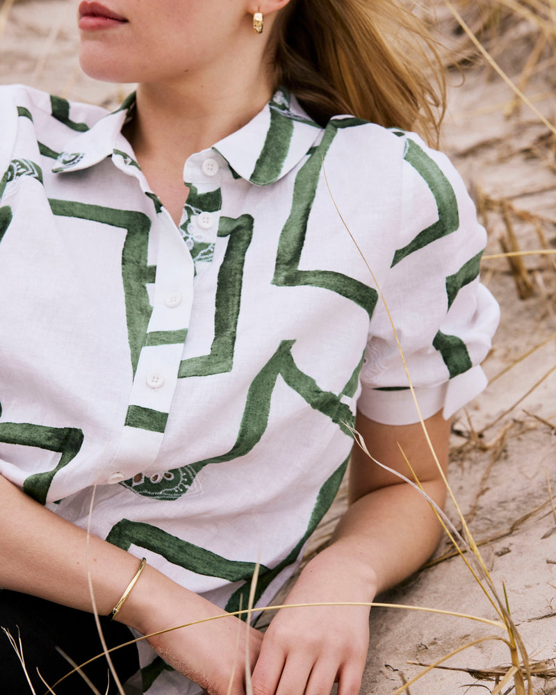 Luisa Short Sleeve Linen Shirt - Green Paint Print | Plus Size & Straight Size Women's Fashion | Universal Standard