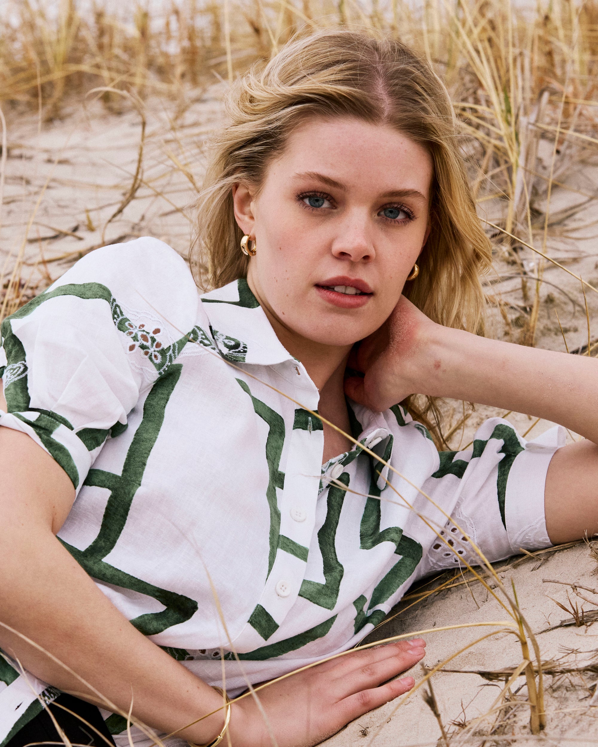 Luisa Short Sleeve Linen Shirt - Green Paint Print | Plus Size & Straight Size Women's Fashion | Universal Standard