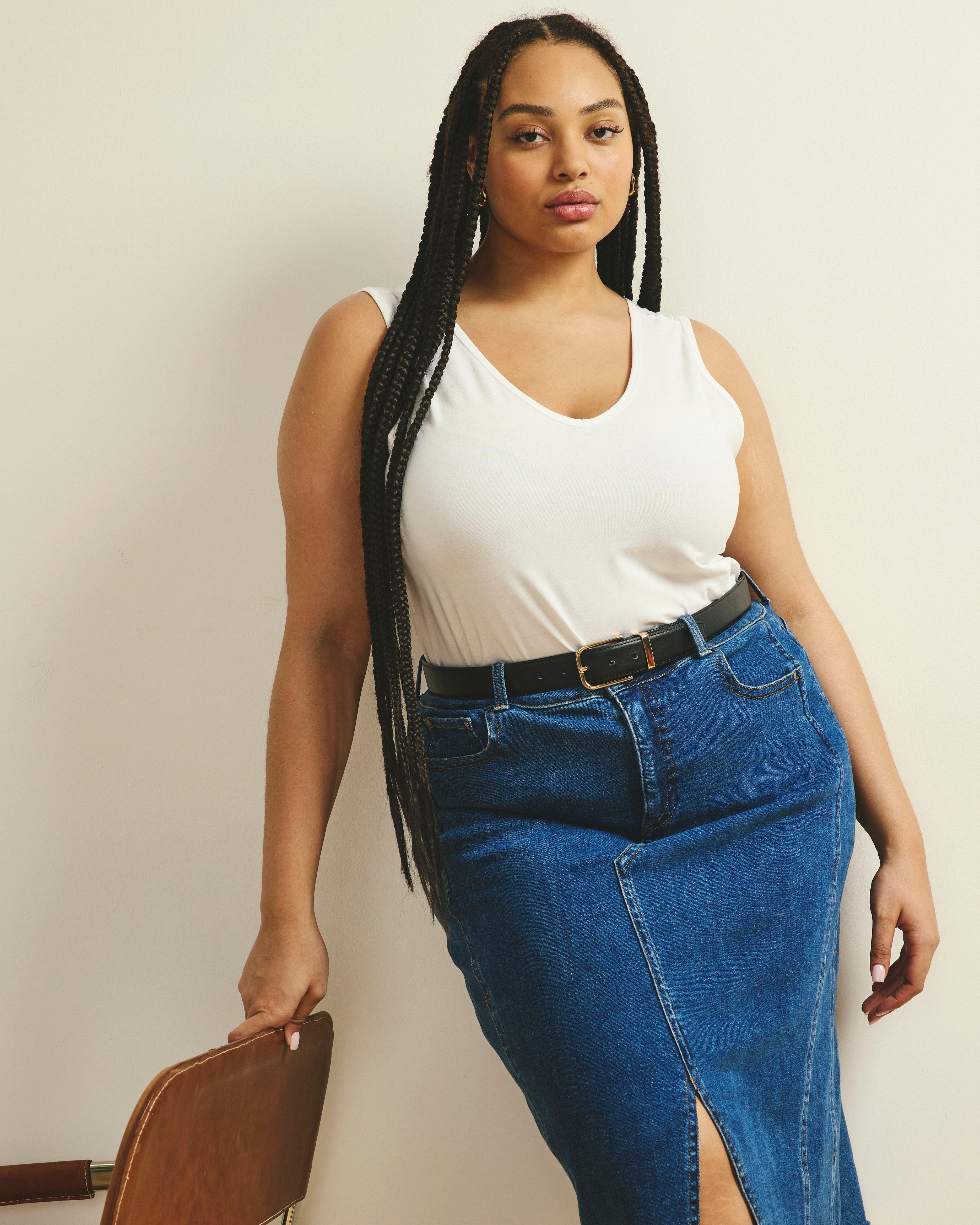 Double V Tank - White – Universal Standard