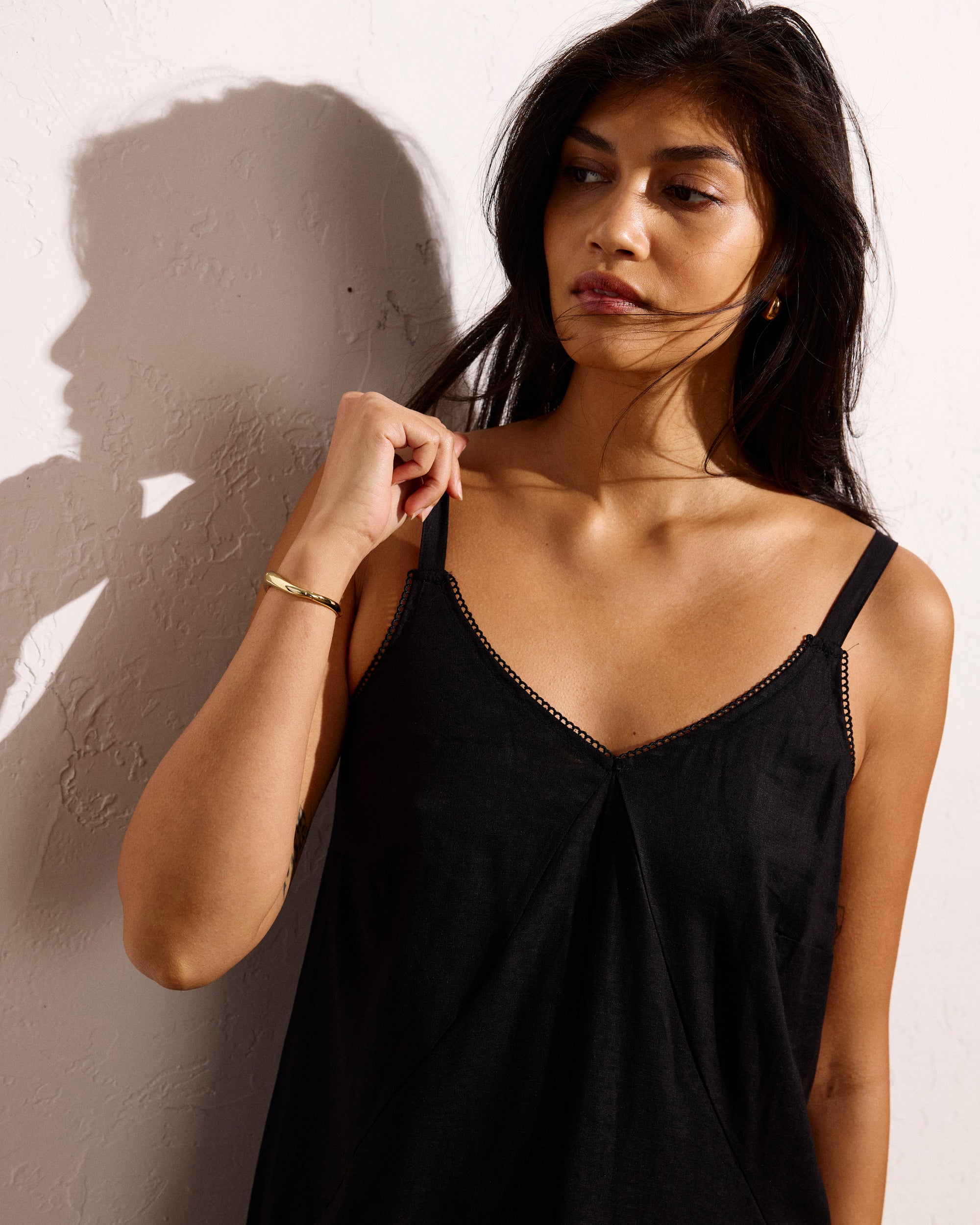 Kite Linen Dress - Black | Plus Size & Straight Size Women's Fashion | Universal Standard