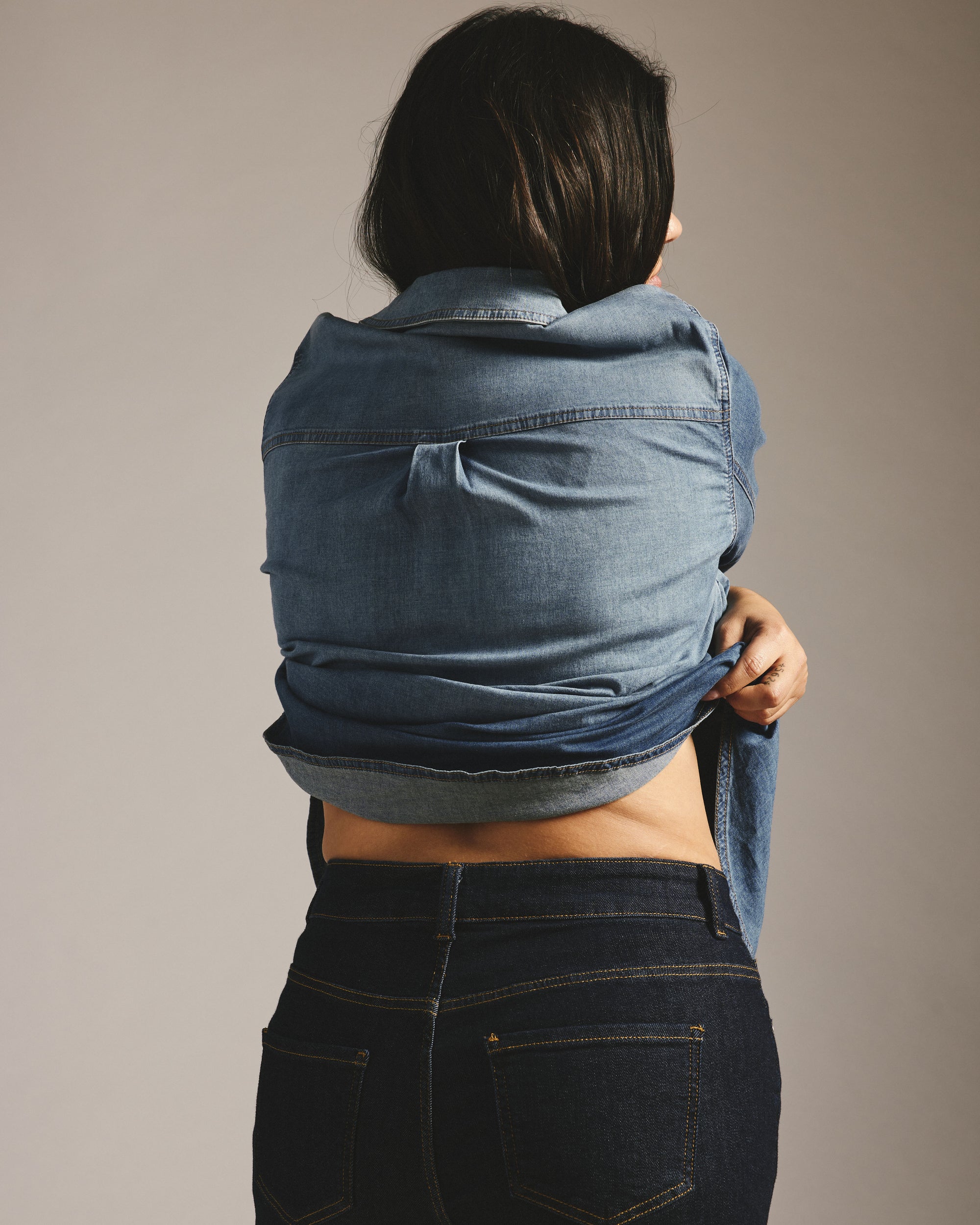 Minimalist Stretch Cotton Chambray Shirt - Union City Blue