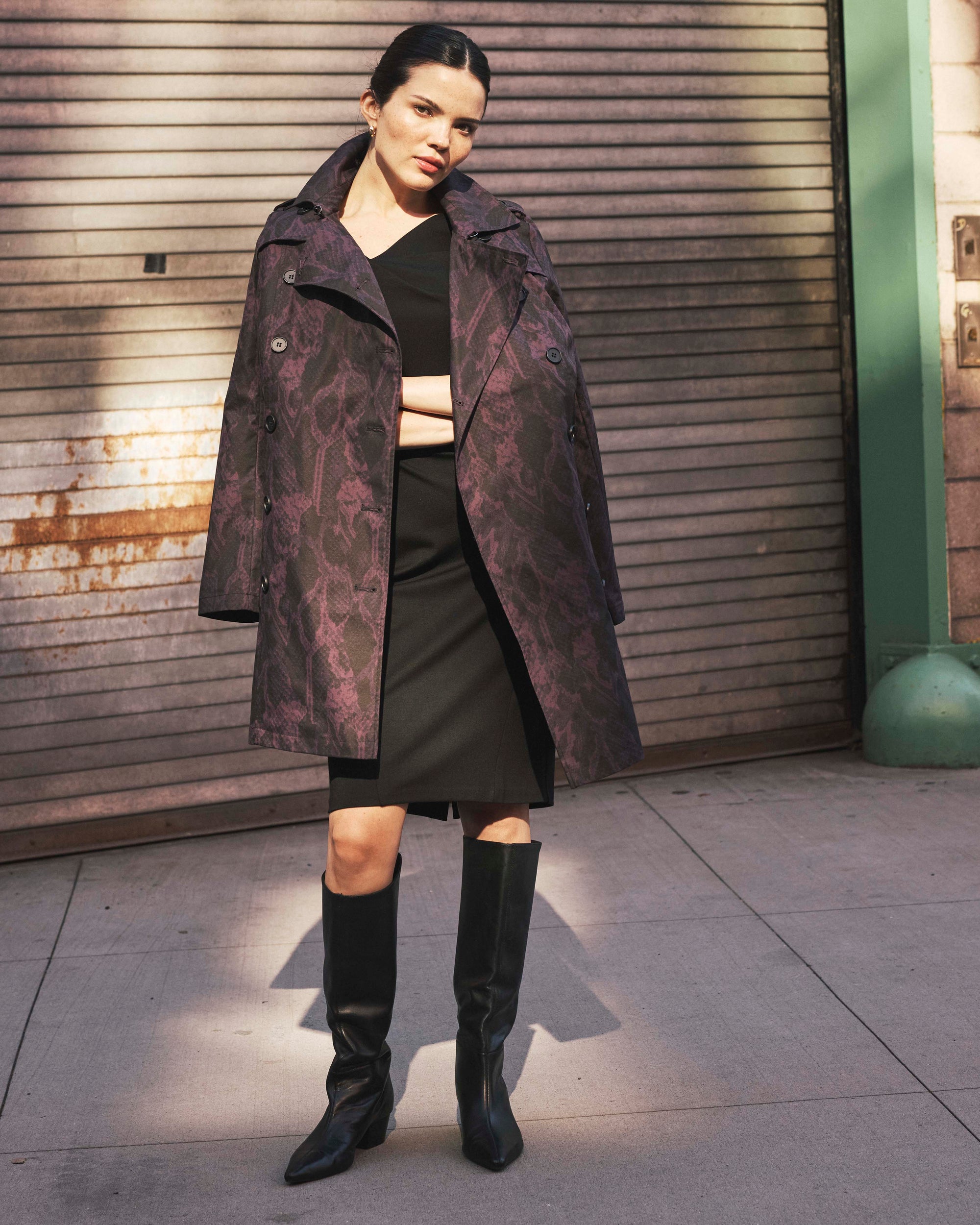 Derjon Trench Coat - Gamay Serpent Print | Plus Size & Straight Size Women's Fashion | Universal Standard