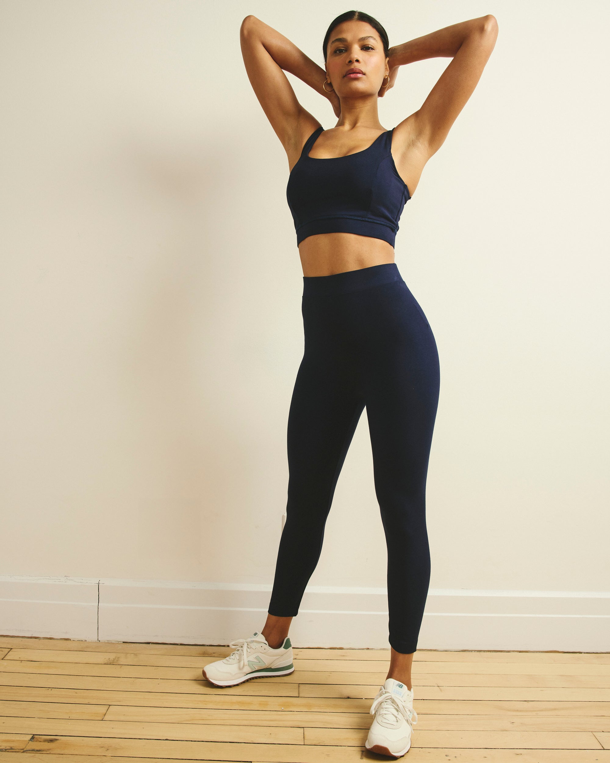 Roya Cropped Leggings 23 Inch - Midnight | Plus Size & Straight Size Women's Fashion | Universal Standard