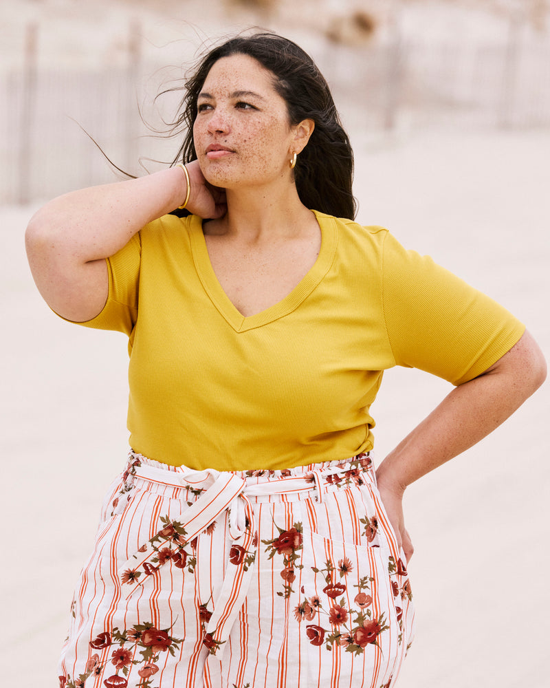 Classic V-Neck Ribbed Tee - Goldenrod | Plus Size & Straight Size Women's Fashion | Universal Standard