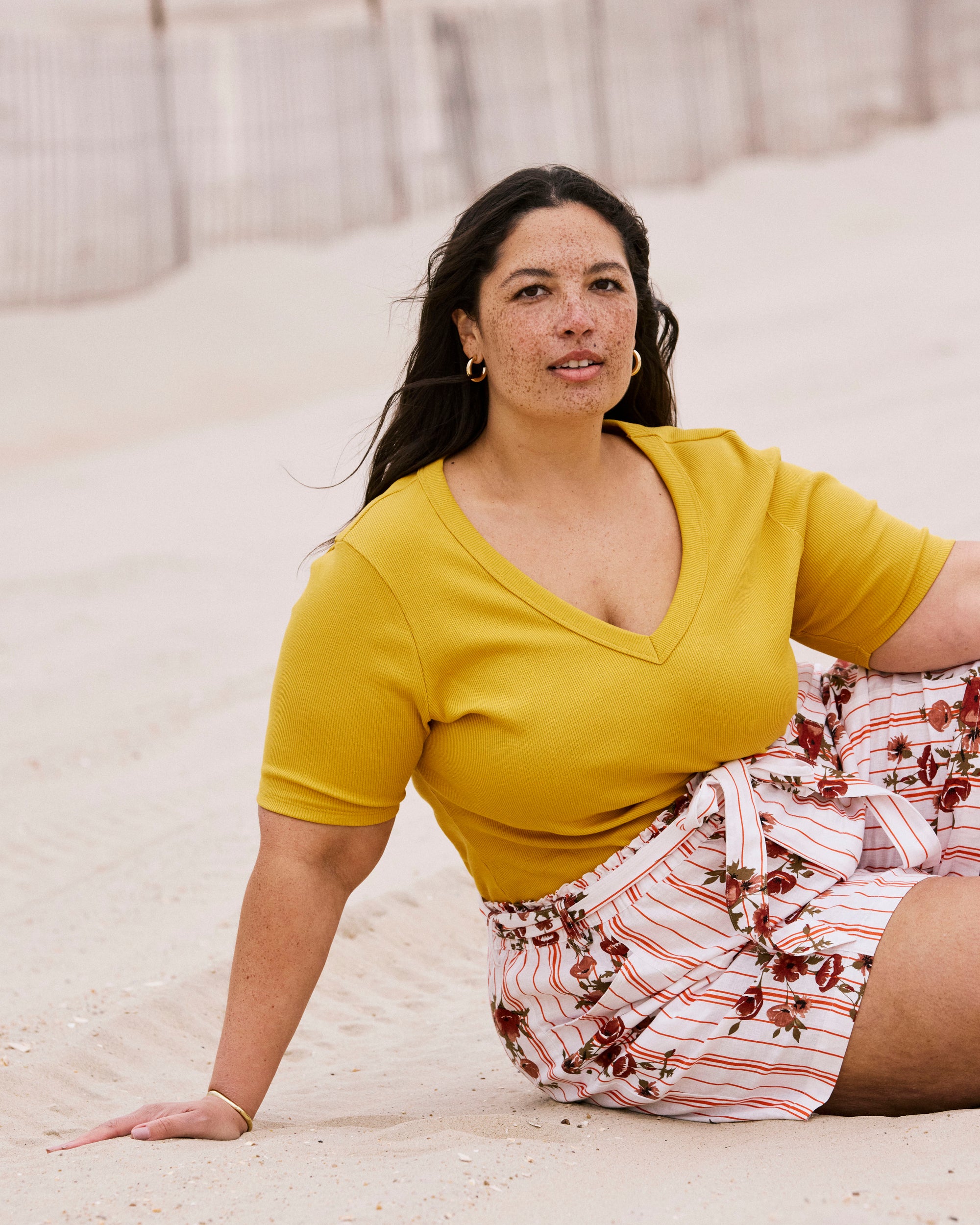 Classic V-Neck Ribbed Tee - Goldenrod | Plus Size & Straight Size Women's Fashion | Universal Standard