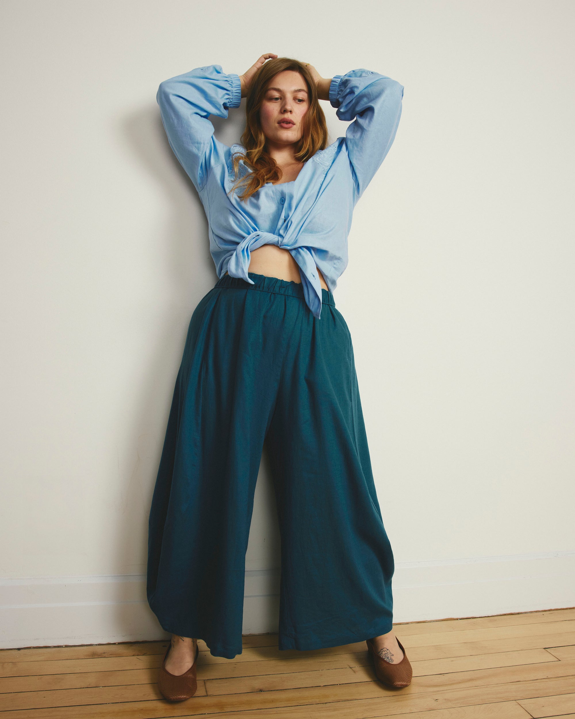 Cosma Barrel Leg Linen Pants - Ink Blue | Plus Size & Straight Size Women's Fashion | Universal Standard