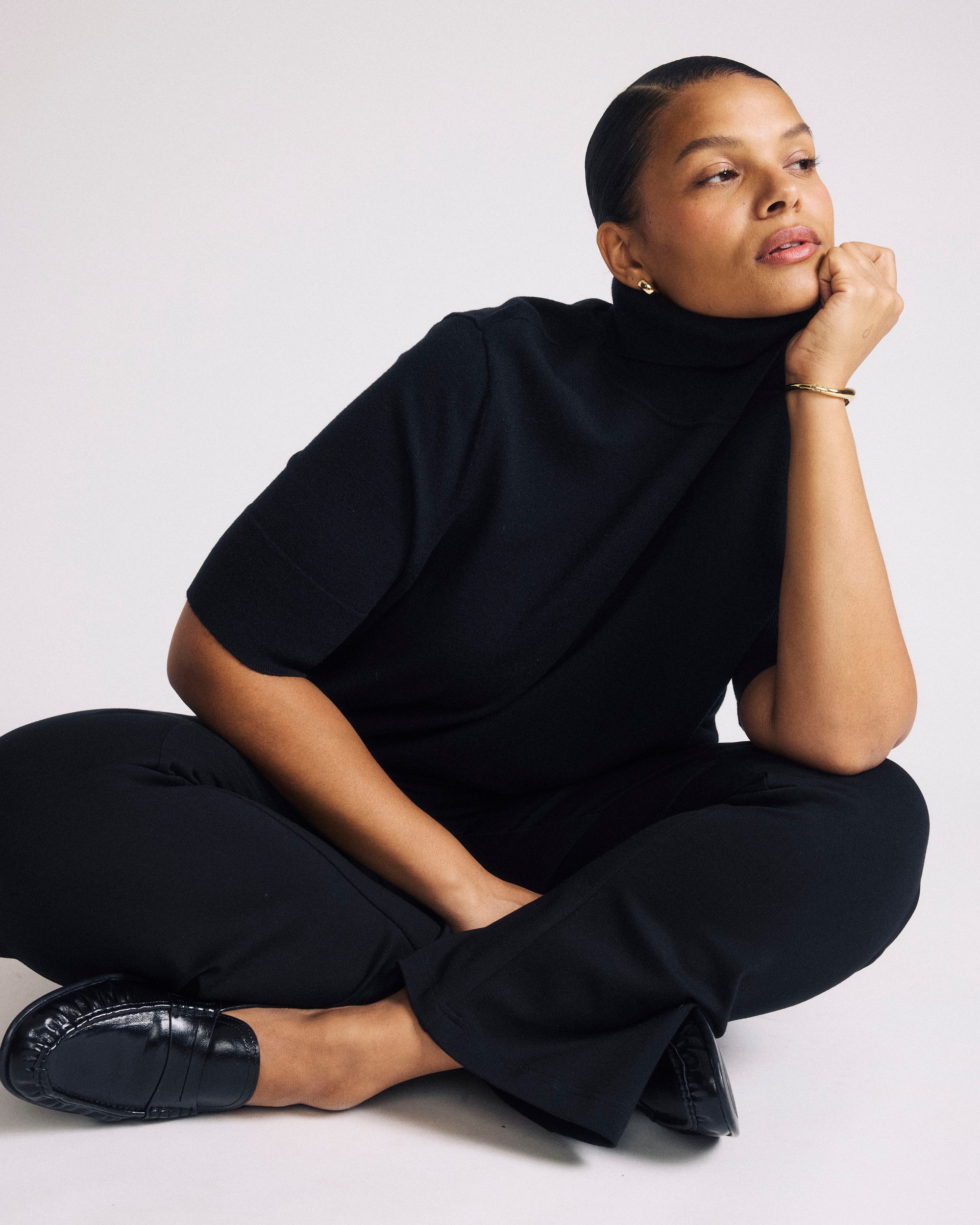 Savvy Fine Knit Turtleneck Sweater Top - Black | Plus Size & Straight Size Women's Fashion | Universal Standard