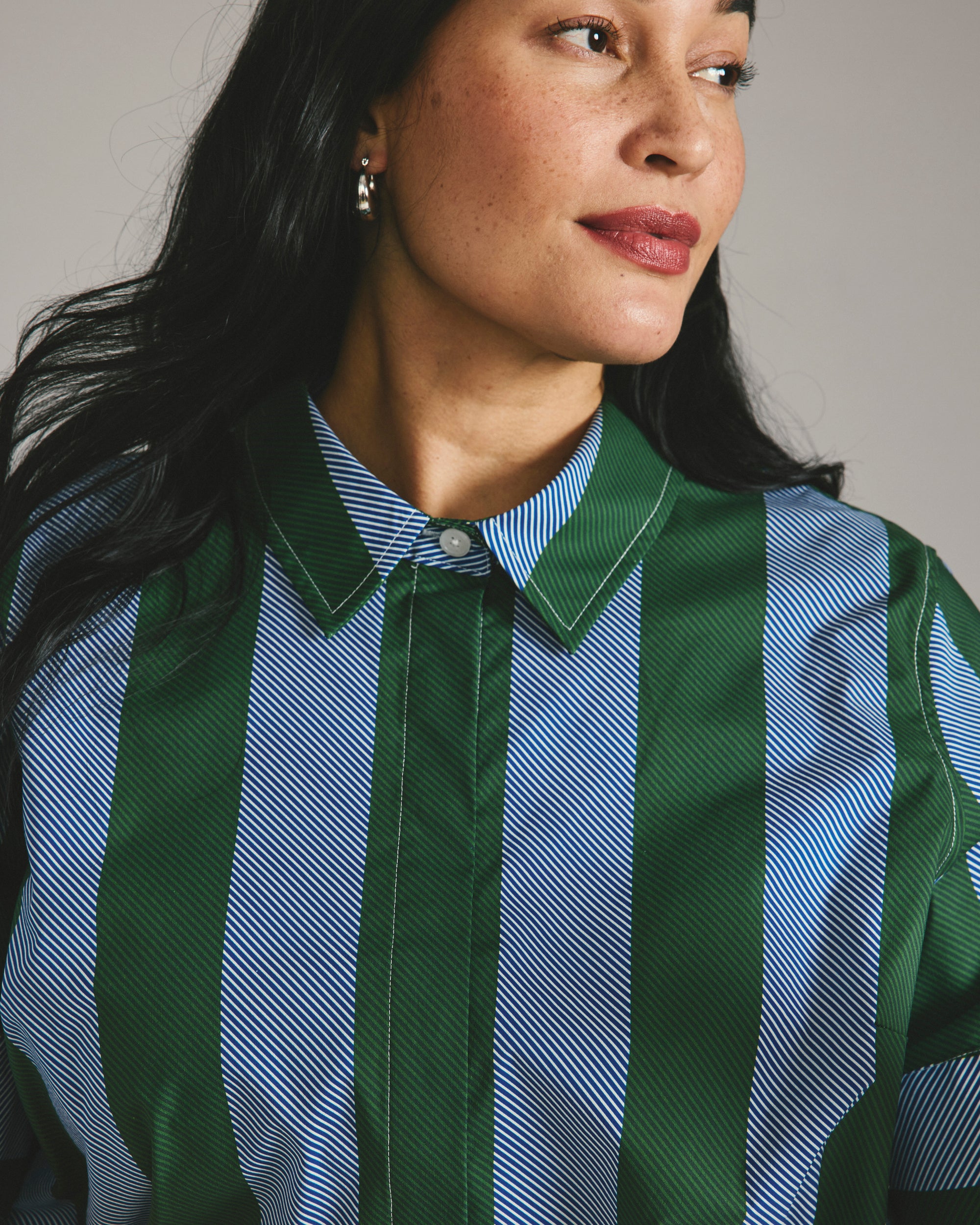 Elbe Stretch Poplin Short Sleeve Shirt - Green/Blue Directional Stripe