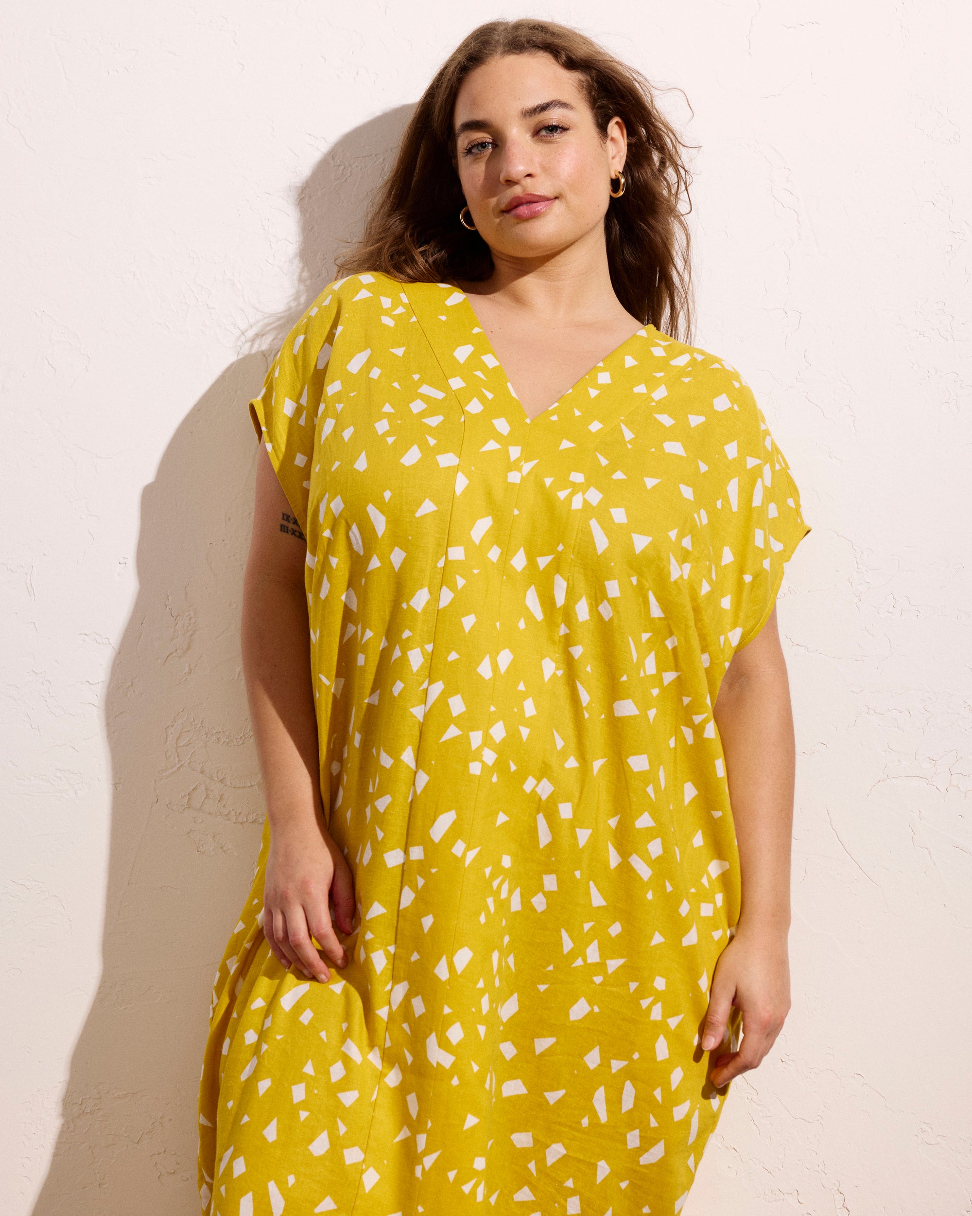 Cabana Linen Kaftan - Yellow Confetti Print Universal Standard Cabana Linen Kaftan - Yellow Confetti Print Universal Standard
