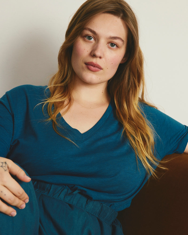 Light-As-Air V Rex - Ink Blue | Plus Size & Straight Size Women's Fashion | Universal Standard