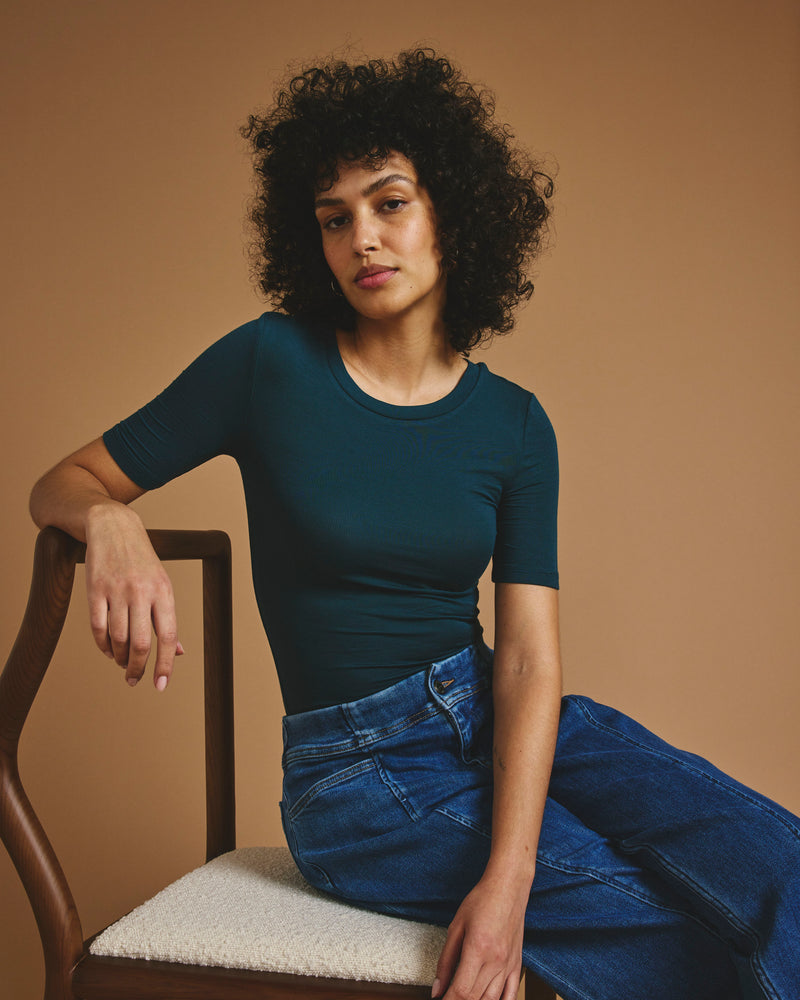 Foundation Short Sleeve Crew Neck Tee - Deep Sea | Plus Size & Straight Size Women's Fashion | Universal Standard