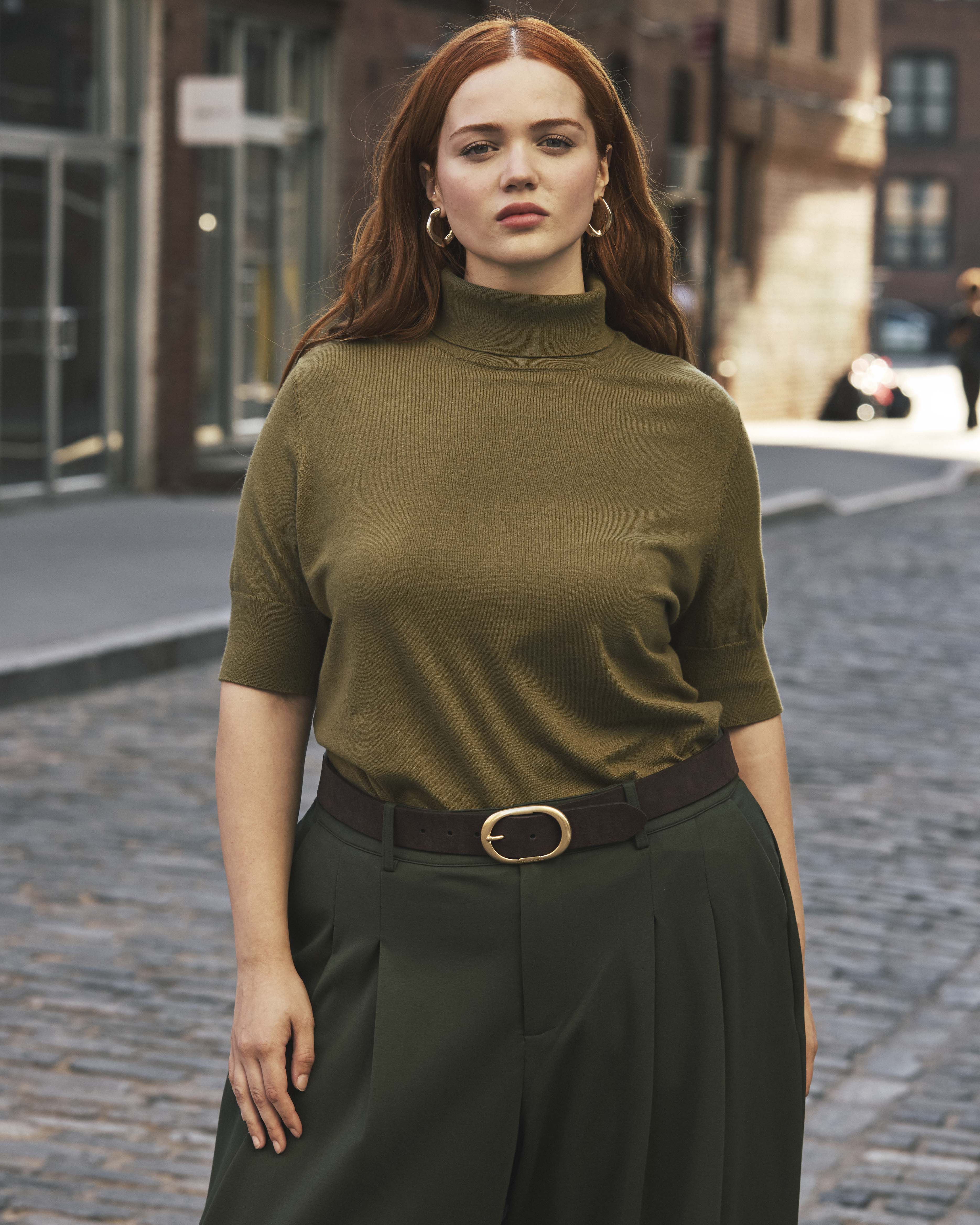 Savvy Fine Knit Turtleneck Sweater Top - Capulet Olive – Universal