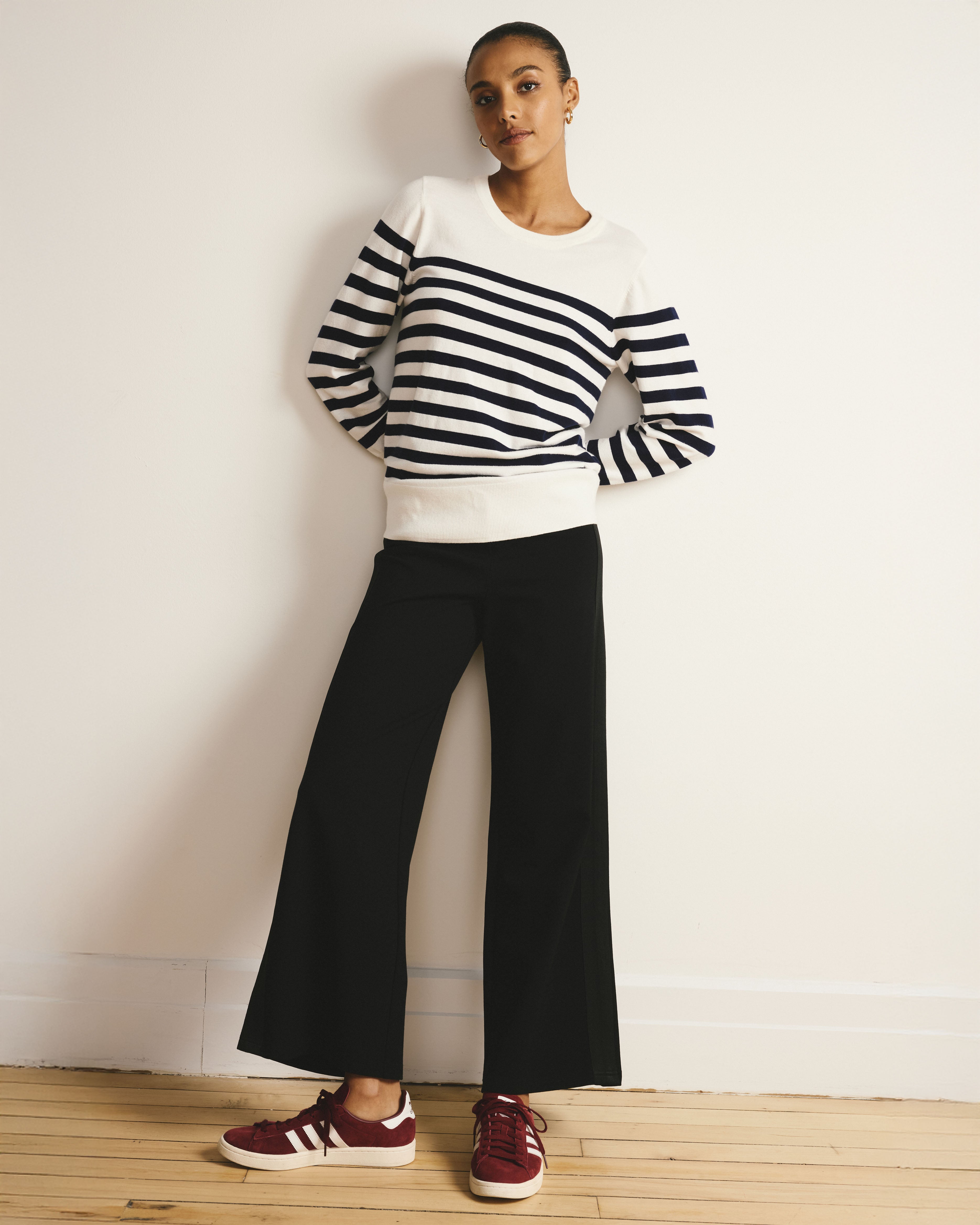 Savvy Fine Knit Crew Sweater - Cream/Navy Stripes