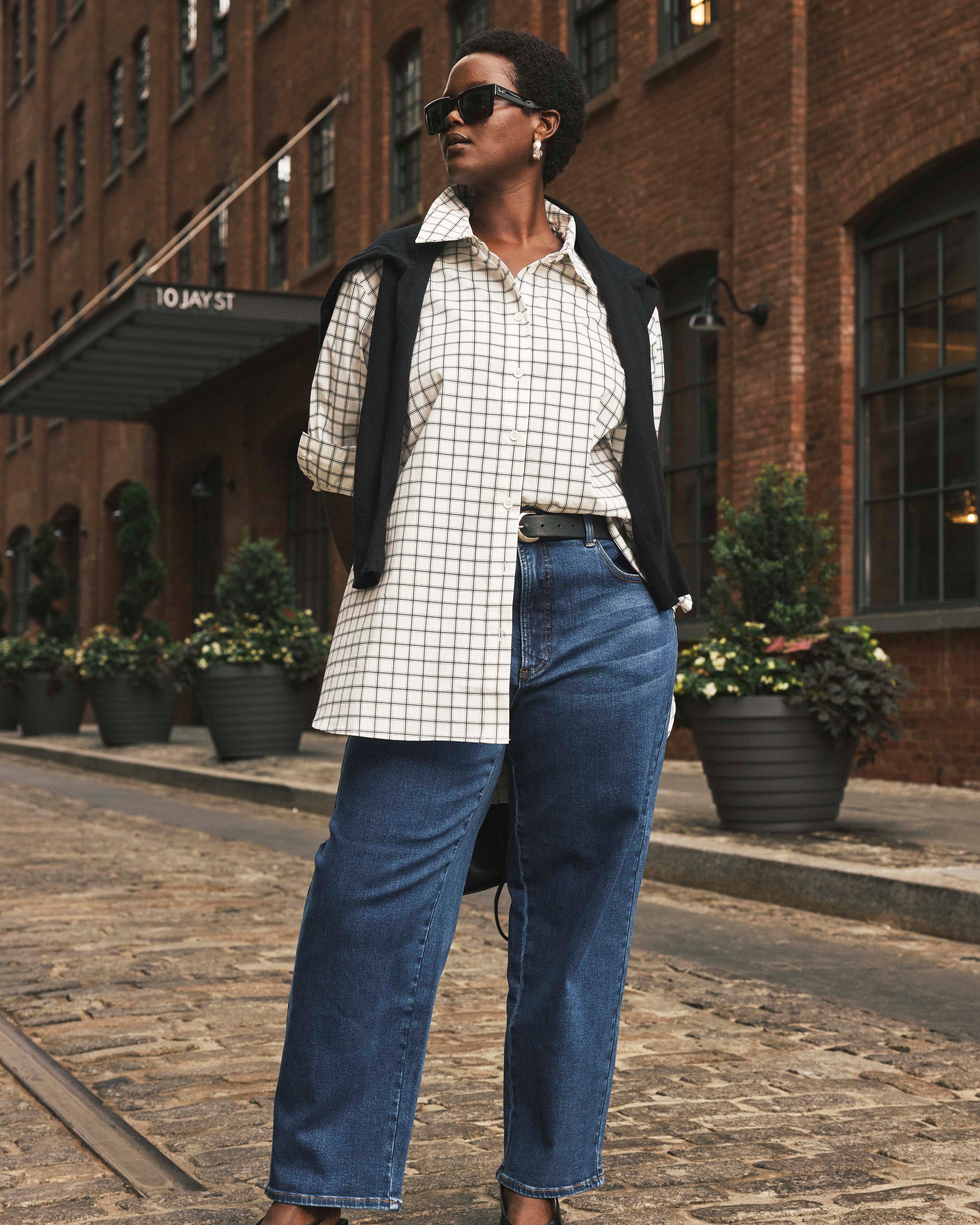The Artist Oversized Poplin Shirt - White Windowpane Check | Plus Size & Straight Size Women's Fashion | Universal Standard