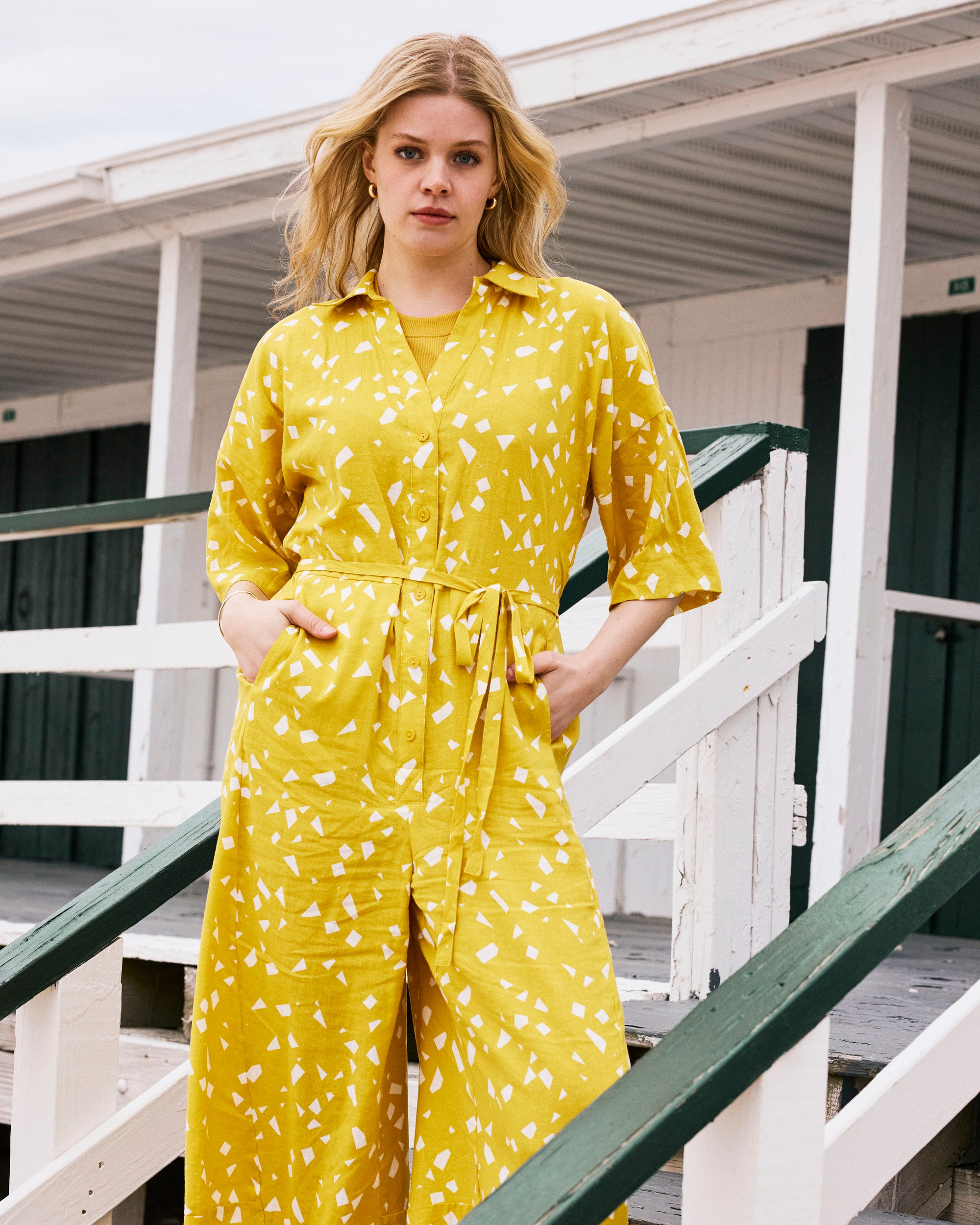 Maggie Barrel Leg Linen Jumpsuit - Yellow Confetti Print | Plus Size & Straight Size Women's Fashion | Universal Standard