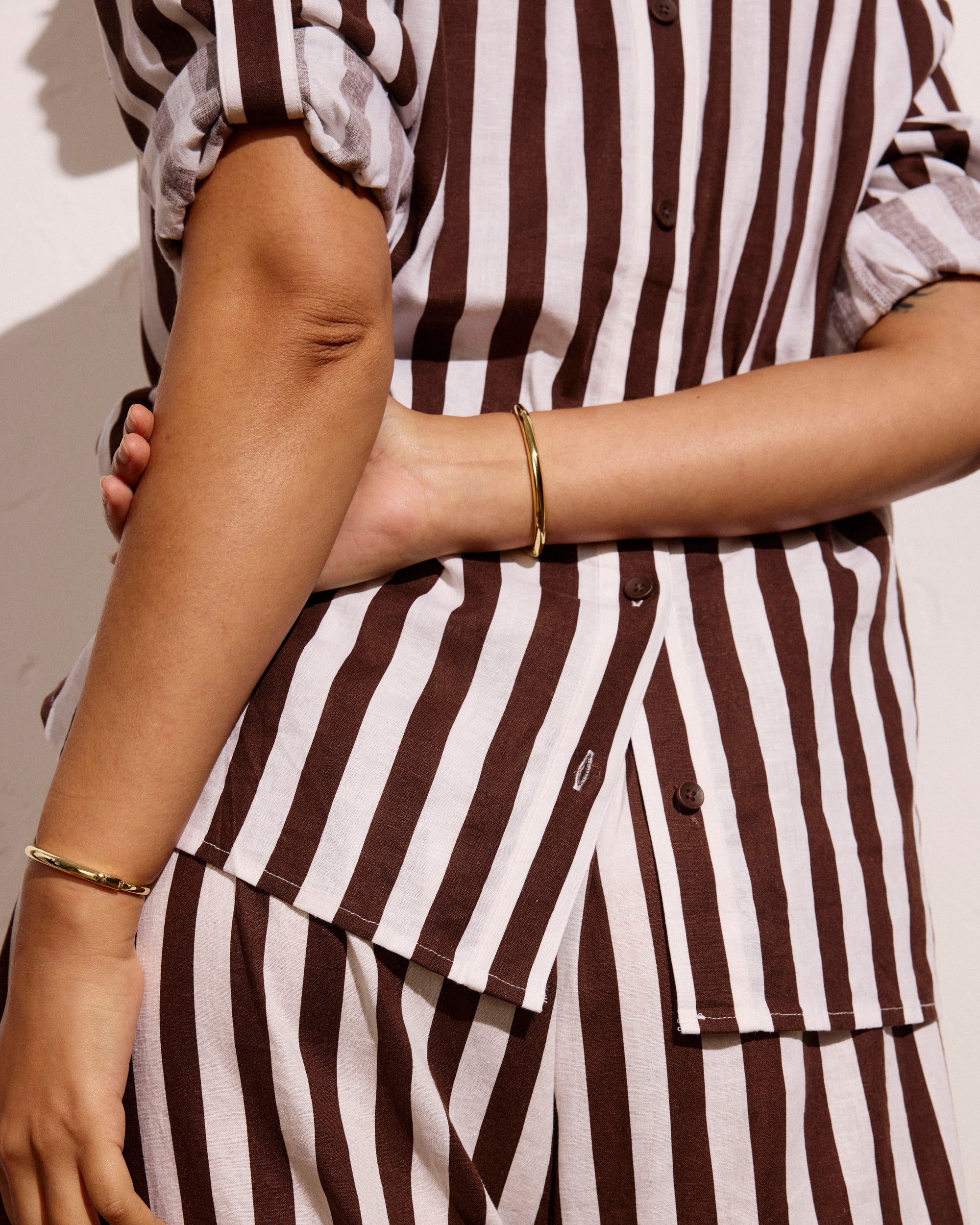 Button Back Linen Blend Polo Shirt - Peppercorn Stripe | Plus Size & Straight Size Women's Fashion | Universal Standard